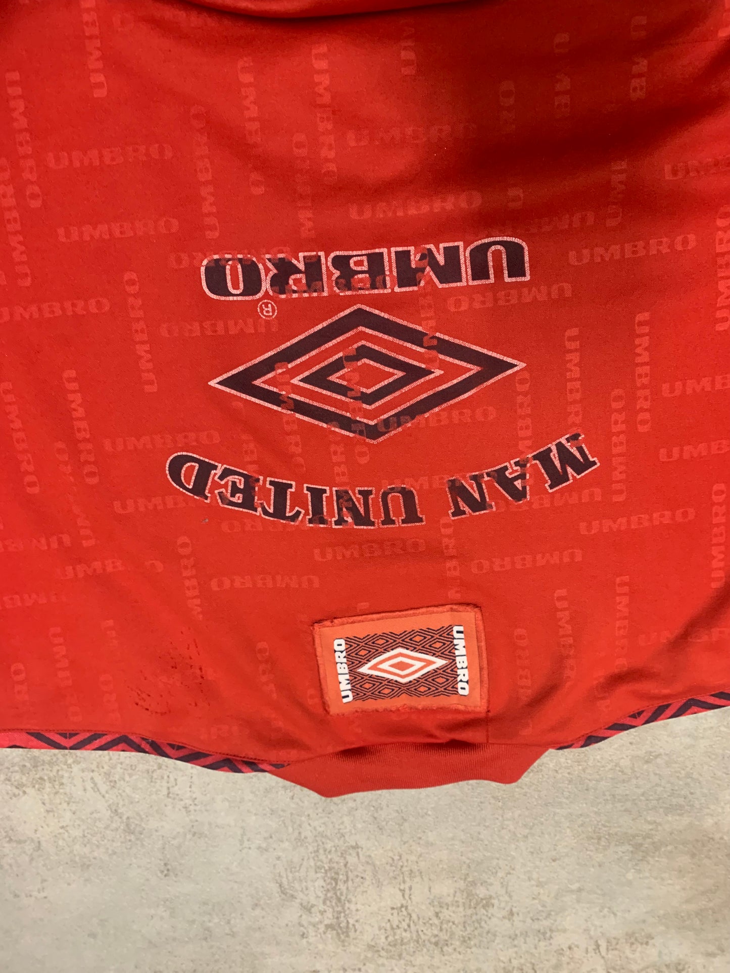 Camiseta Entrenamiento Vintage Umbro Manchester United 90’s - XL