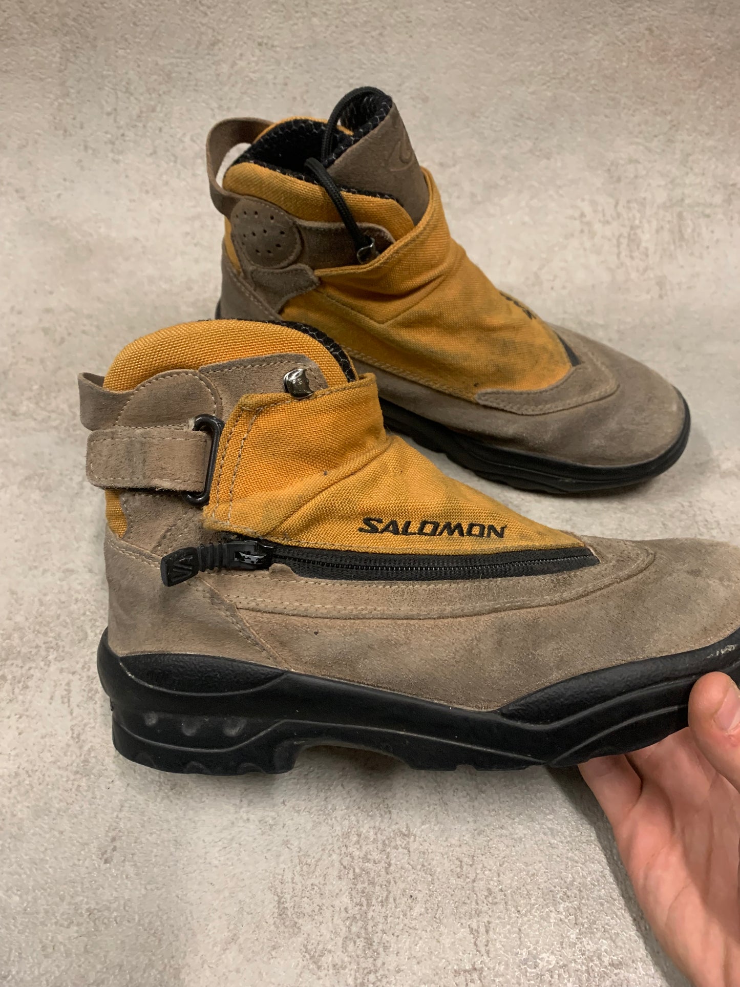Botas Vintage Salomon Adventure - 39’5