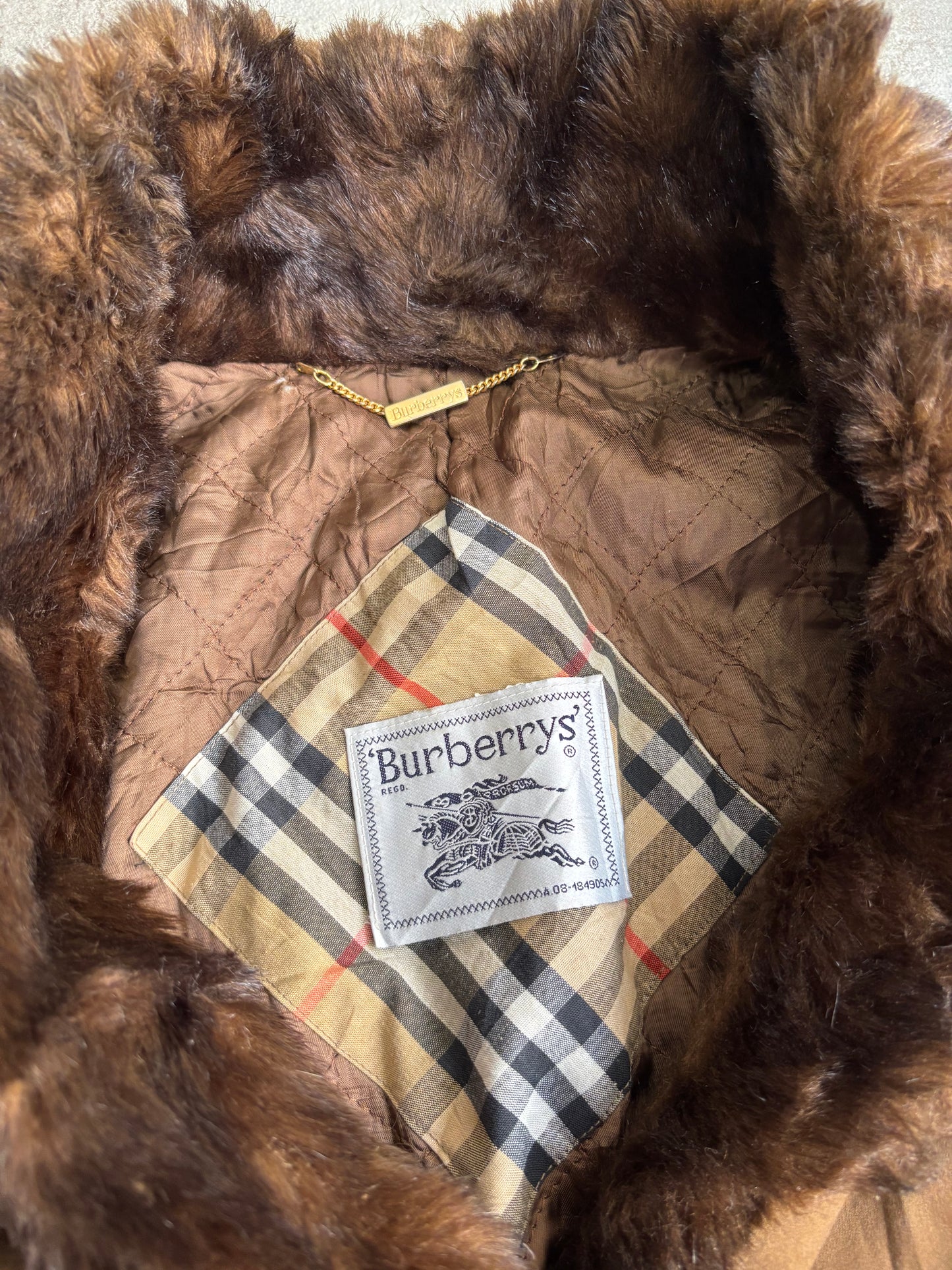 Gabardina Pelo ‘Soint New’ Burberry 90s Vintage - L
