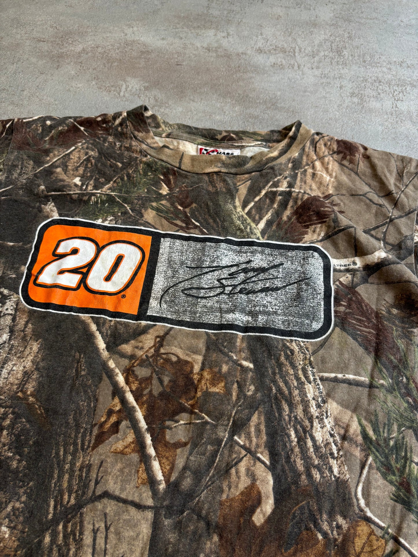 Camiseta Nascar Real Tree Chase Authentic ‘Tony Stewart’ 00s Vintage - L