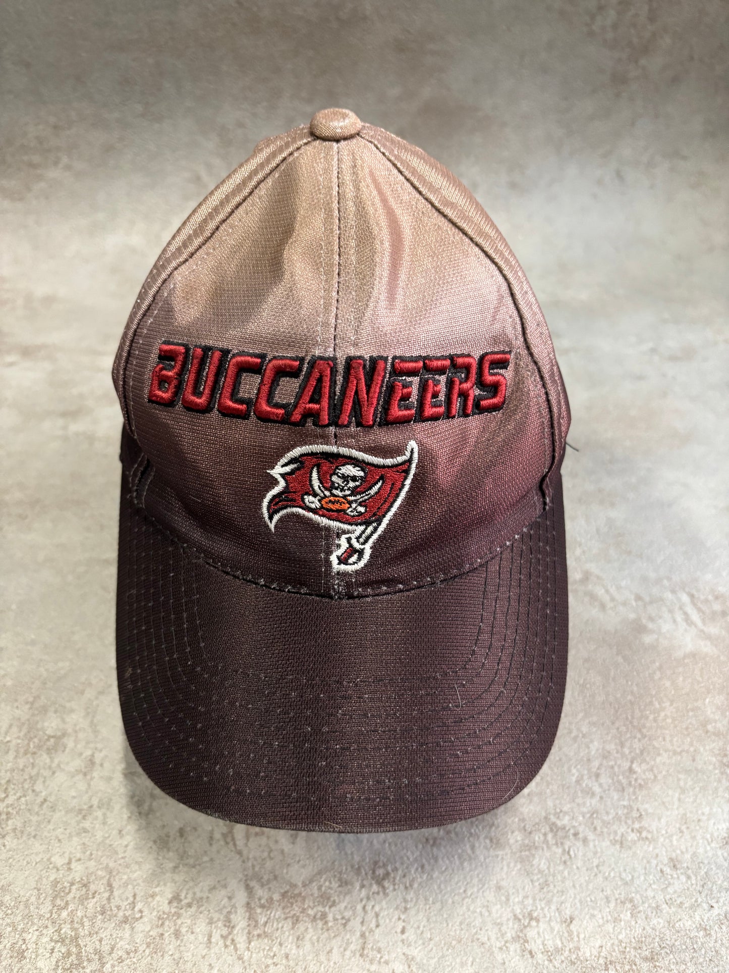 Gorra NFL Puma Irisdescente Buccaneers 00s Vintage