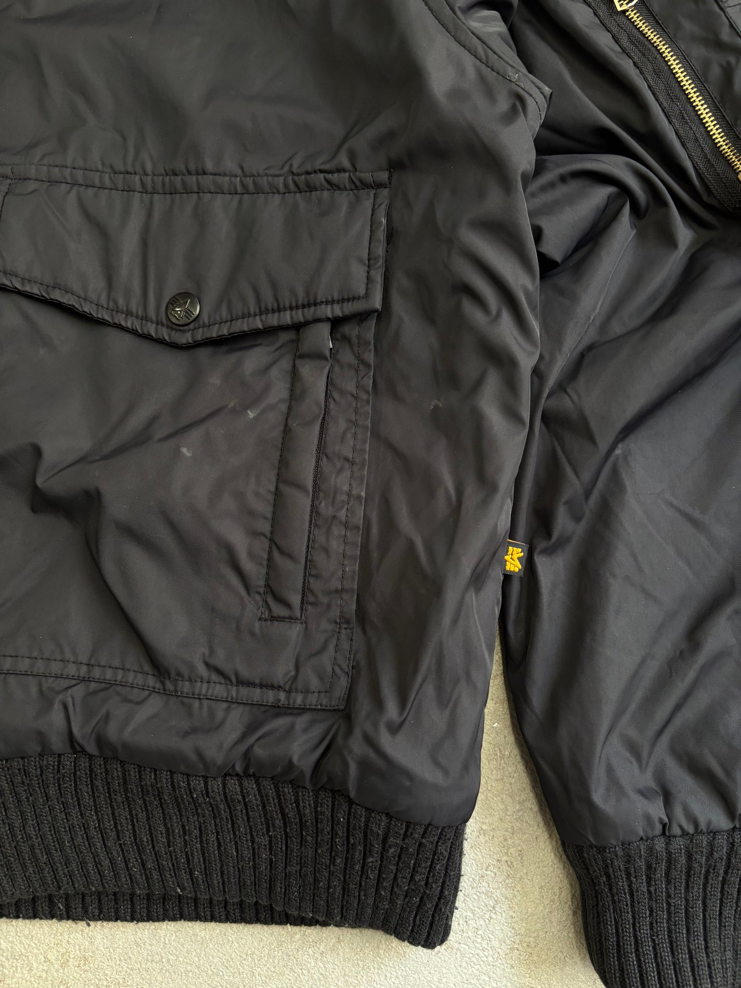 Chaqueta ‘Fur’ Bomber Alpha Industries - XL