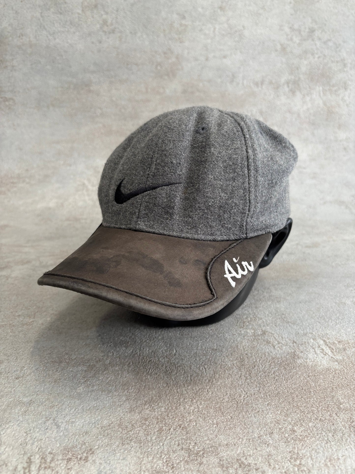 Gorra Terciopelo Cuero Nike 90s