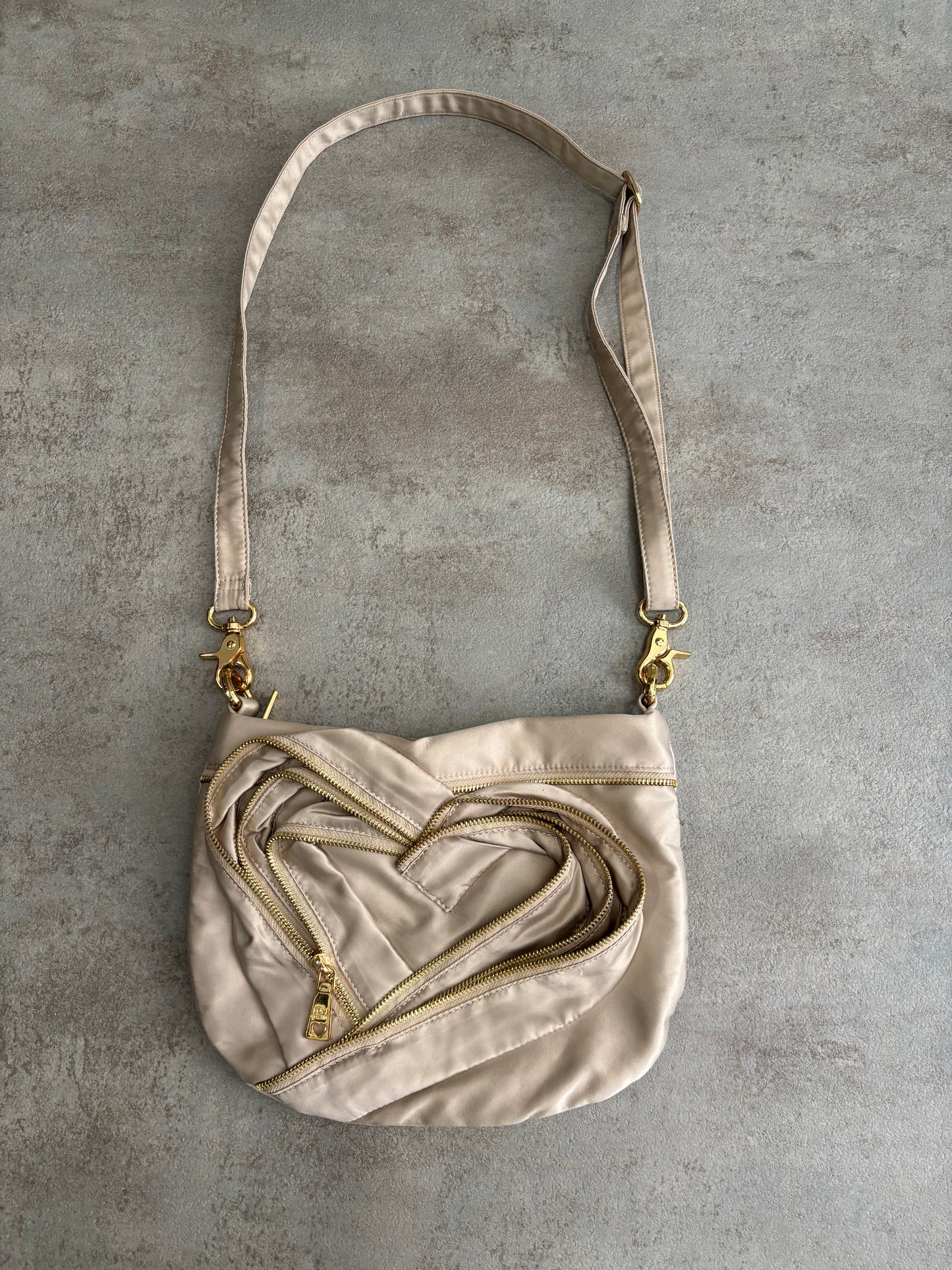 Bolso Love Moschino ‘Heart Zipper’