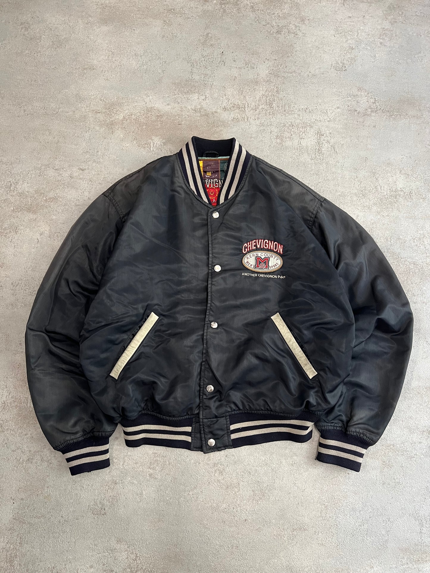 Chaqueta Bomber Vintage Chevignon 90’s - L