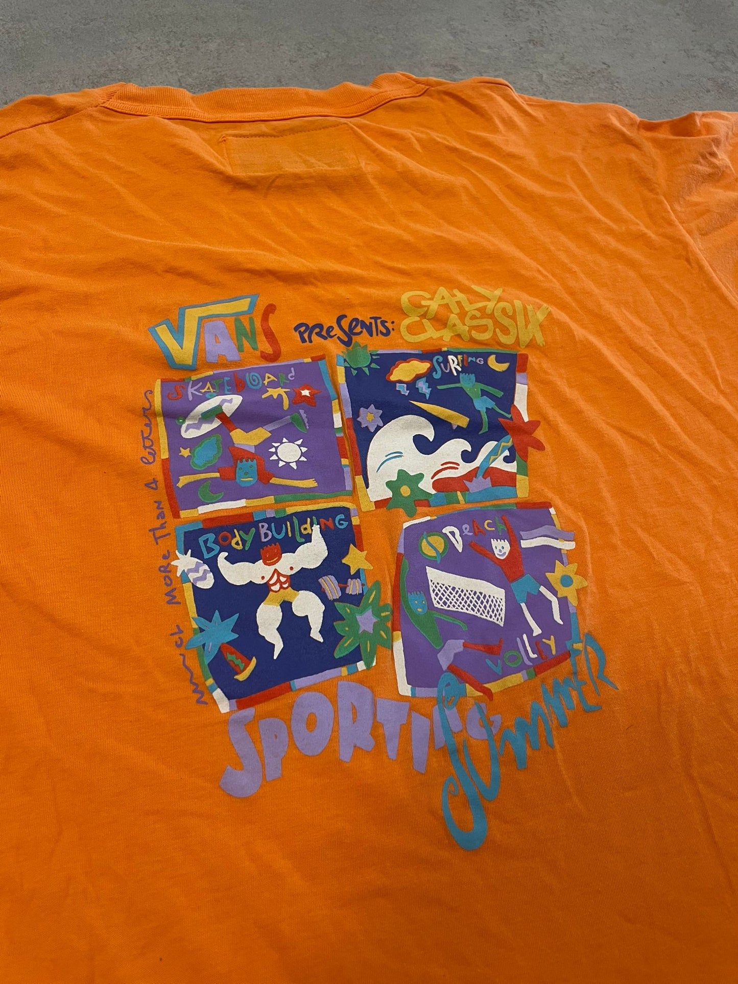 Camiseta Gráfica Vans 90s Vintage - L
