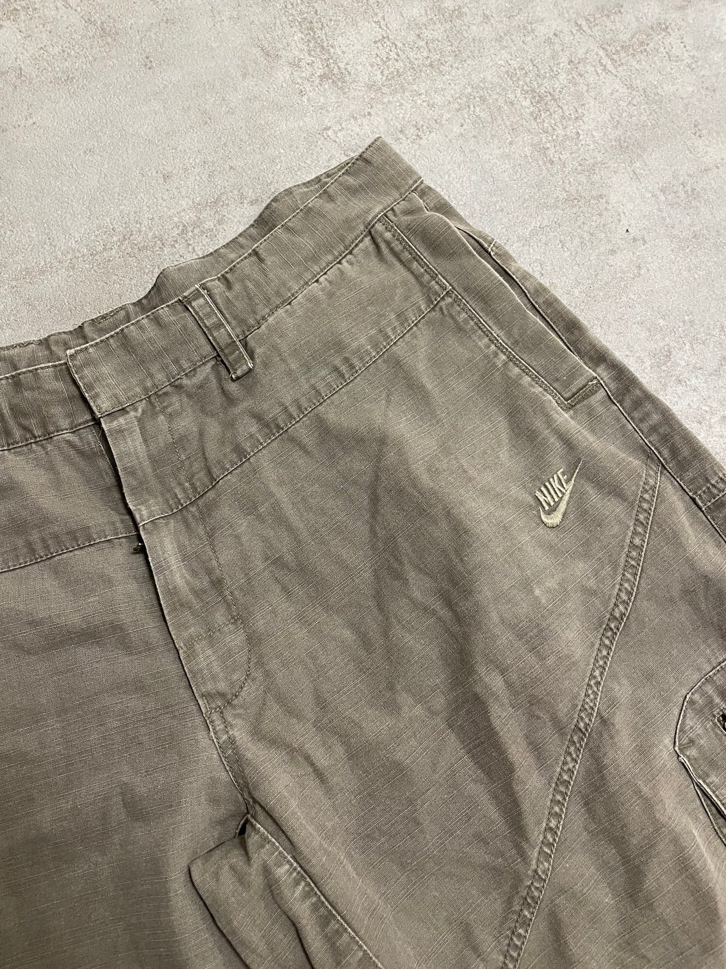 Shorts Cargo Nike 00s Vintage - XL