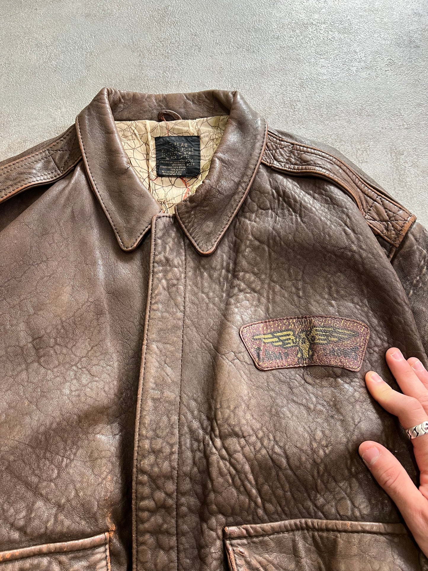 Chaqueta Cuero Aviador Vintage Avirex ‘ Fliying Tigers’ 1987 - L