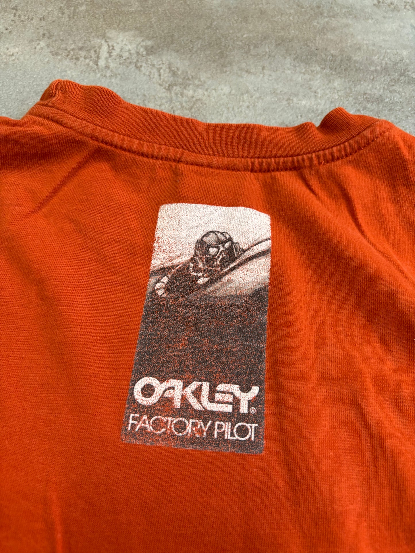 Camiseta Gráfica Oakley Software ‘Pilot’ 90s Vintage - L