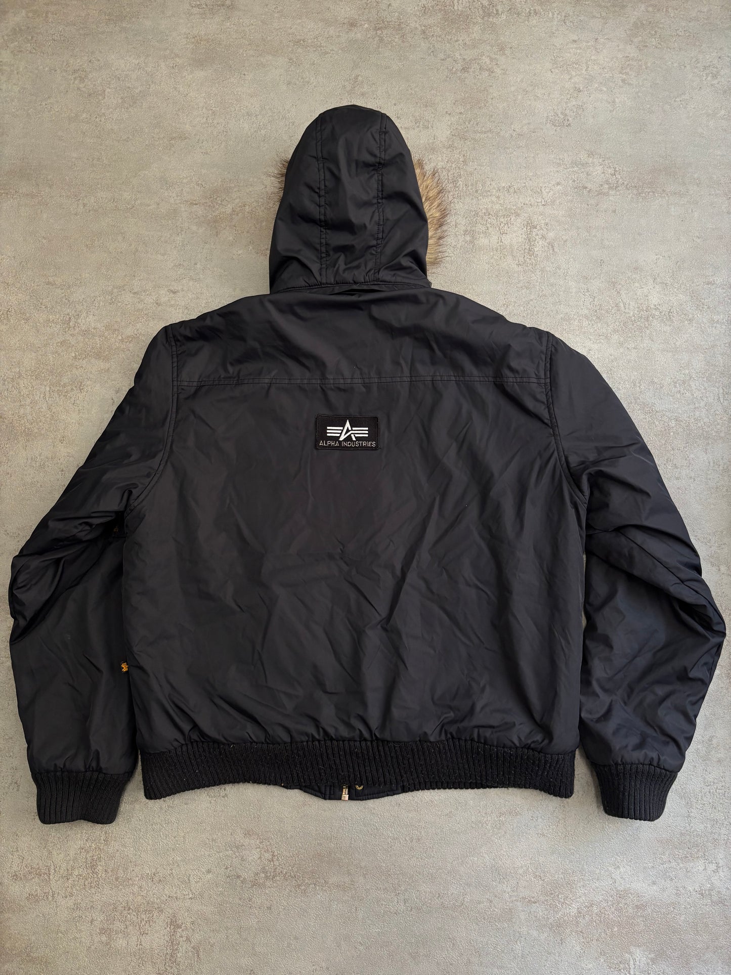 Chaqueta ‘Fur’ Bomber Alpha Industries - XL