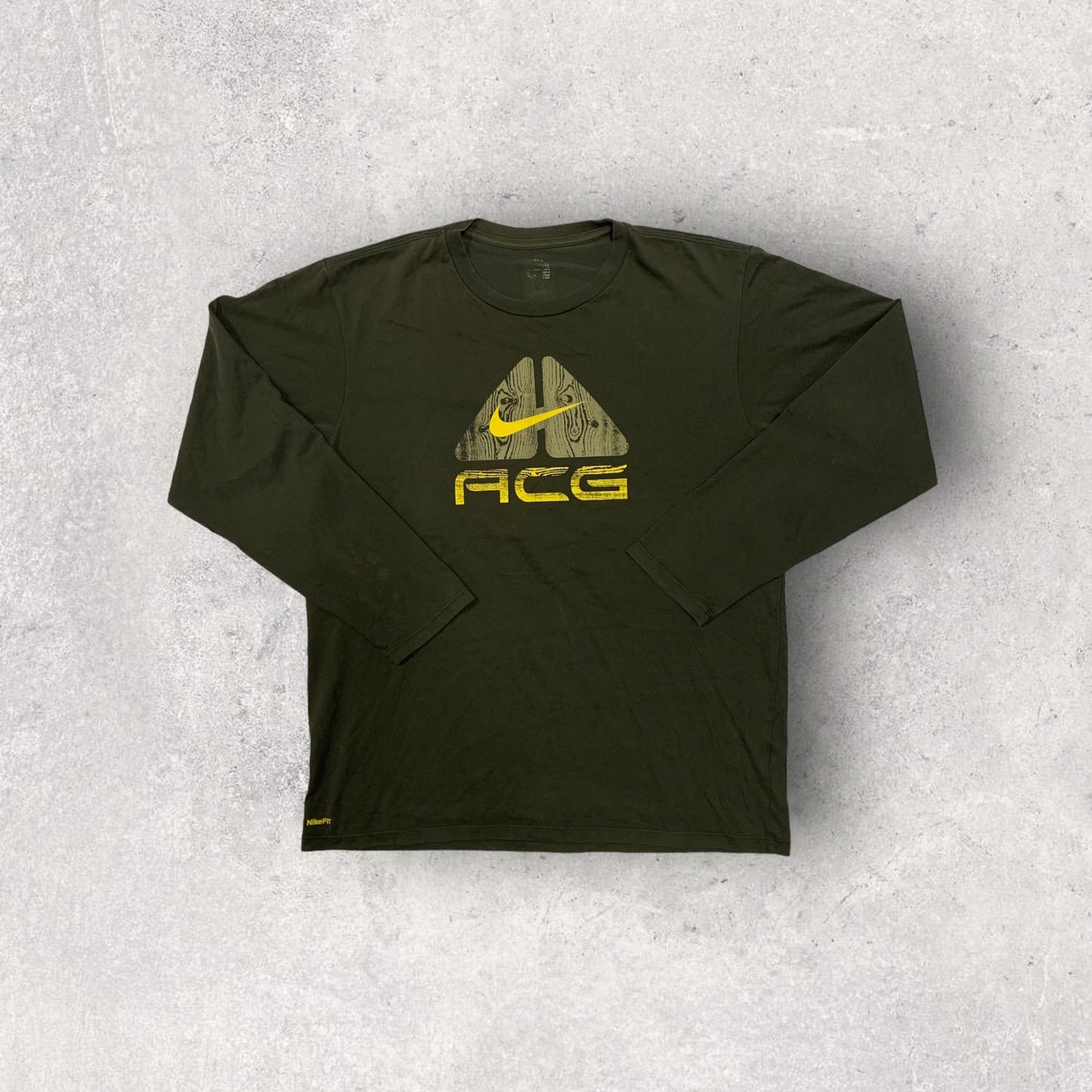 Camiseta Larga Vintage Nike ACG - M