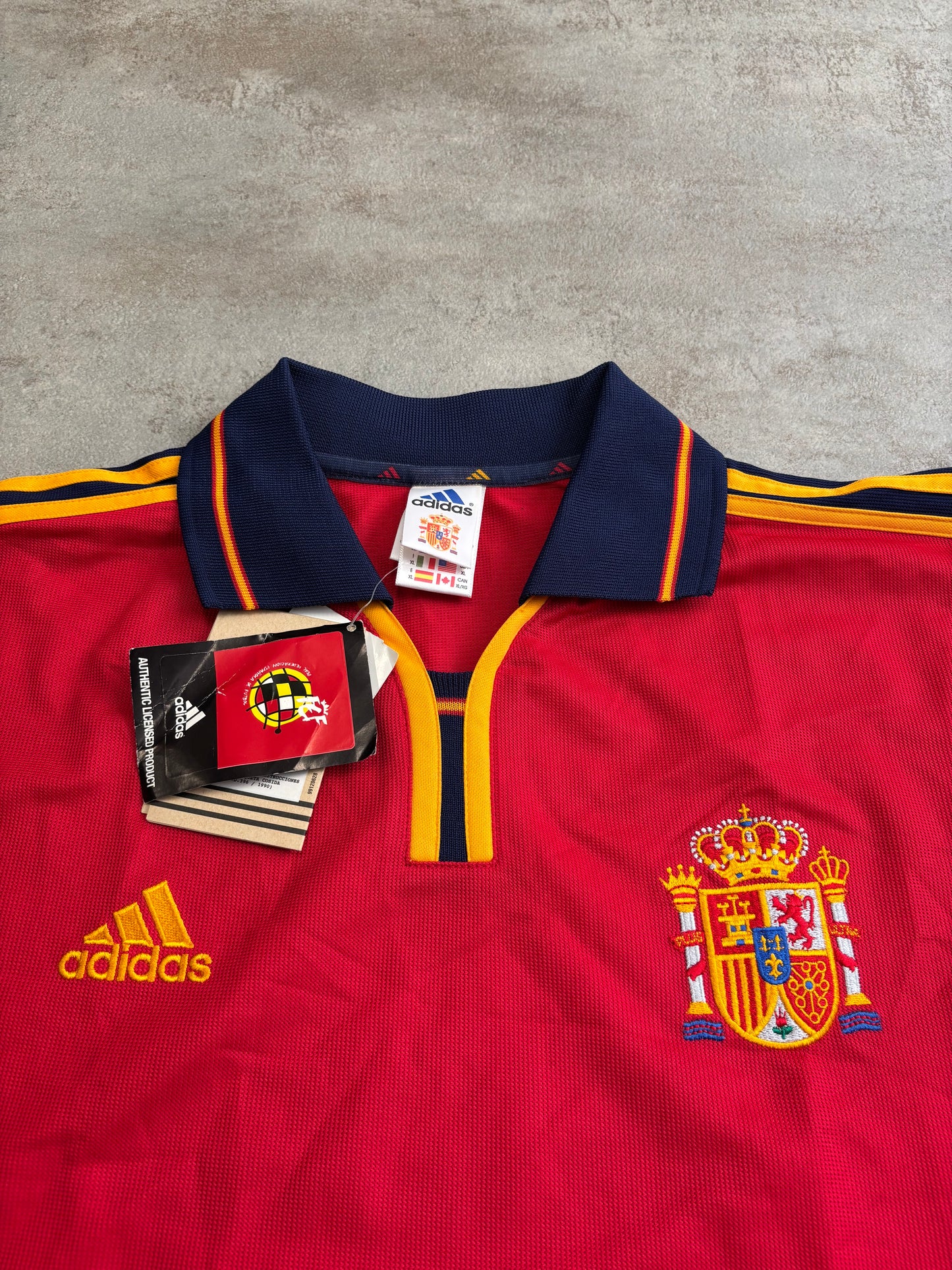 Camiseta ‘Deadstock’ Adidas España 2000/2002 Vintage - XL