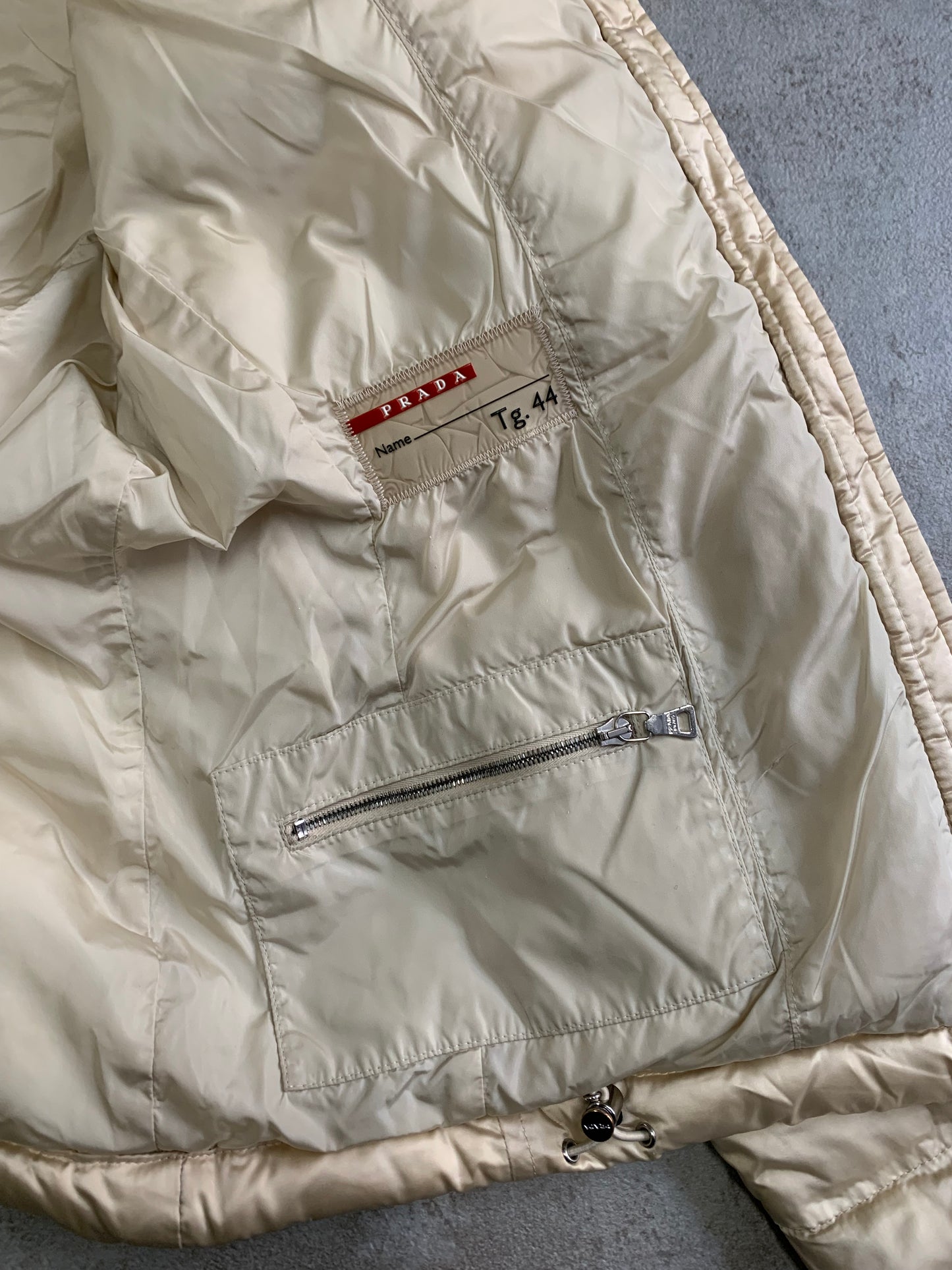 Chaqueta Puffer Vintage Prada 00’s - S
