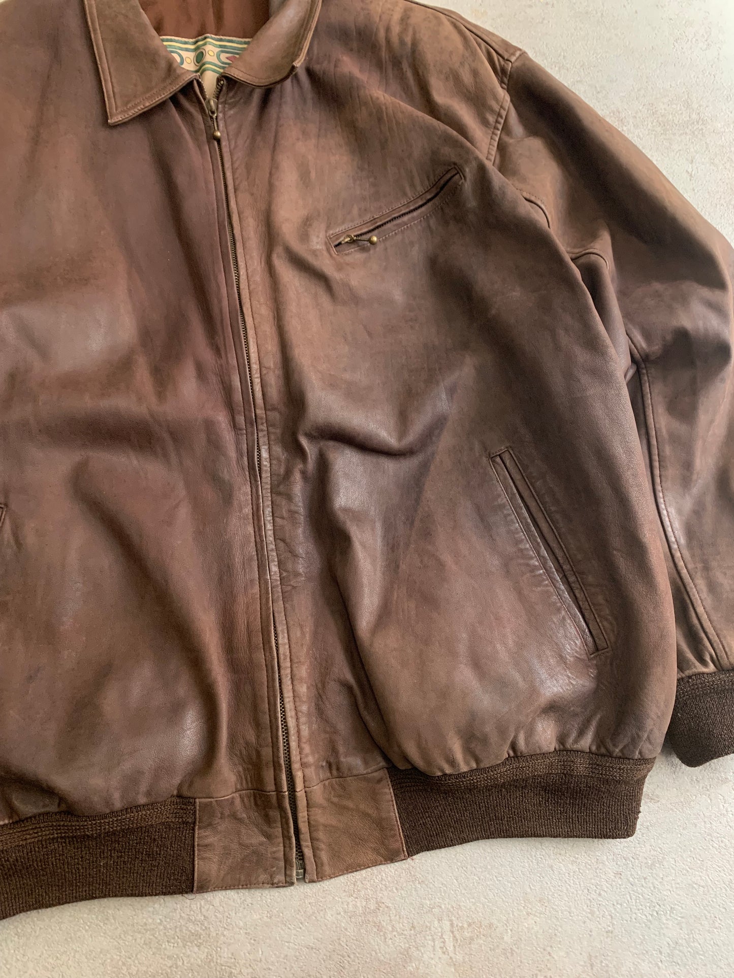 Chaqueta Cuero Vintage Hugo Boss 90’s - L