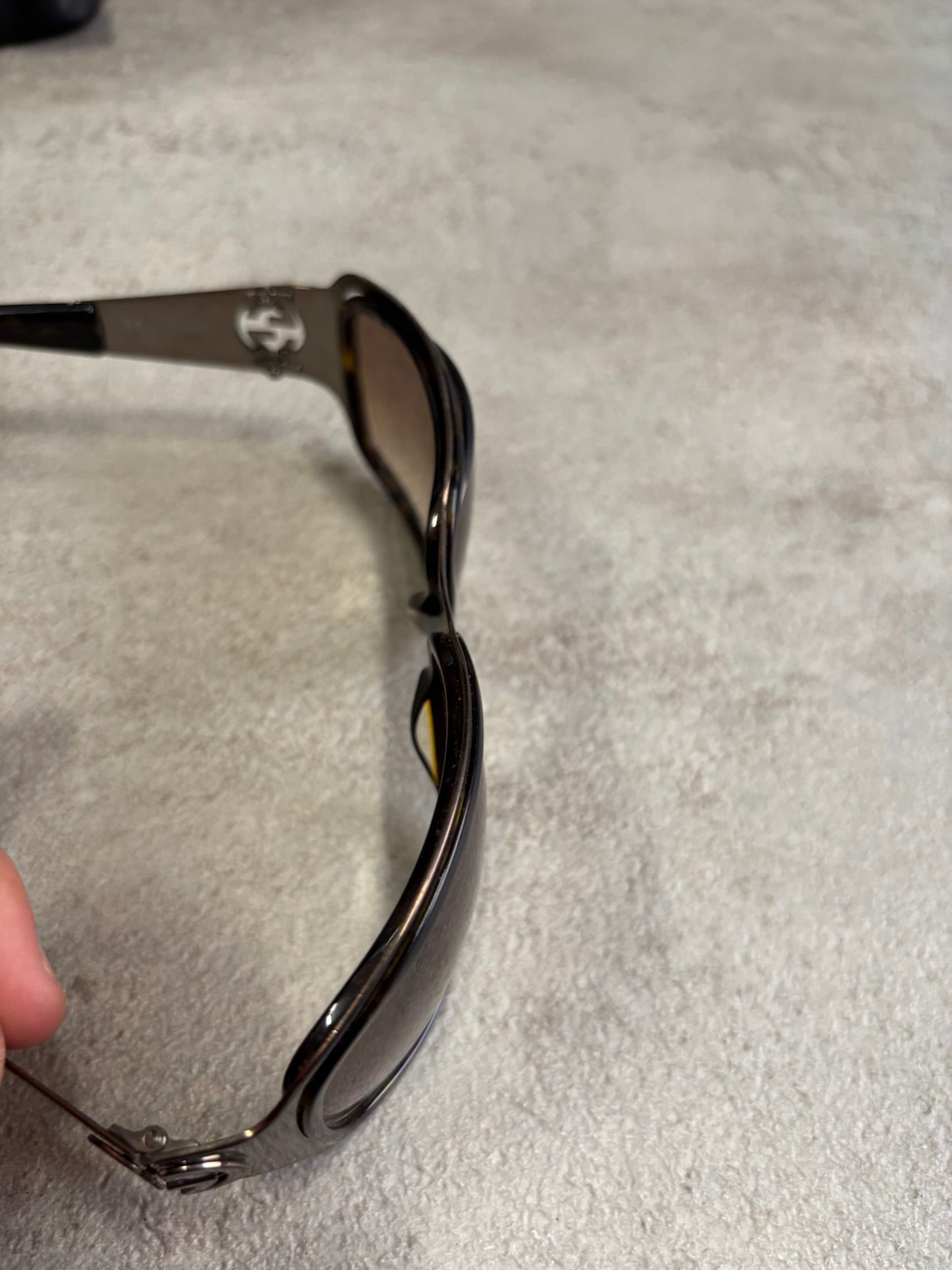 Gafas Gucci Tortoise ‘Metallic Big Logo’ 00s Vintage