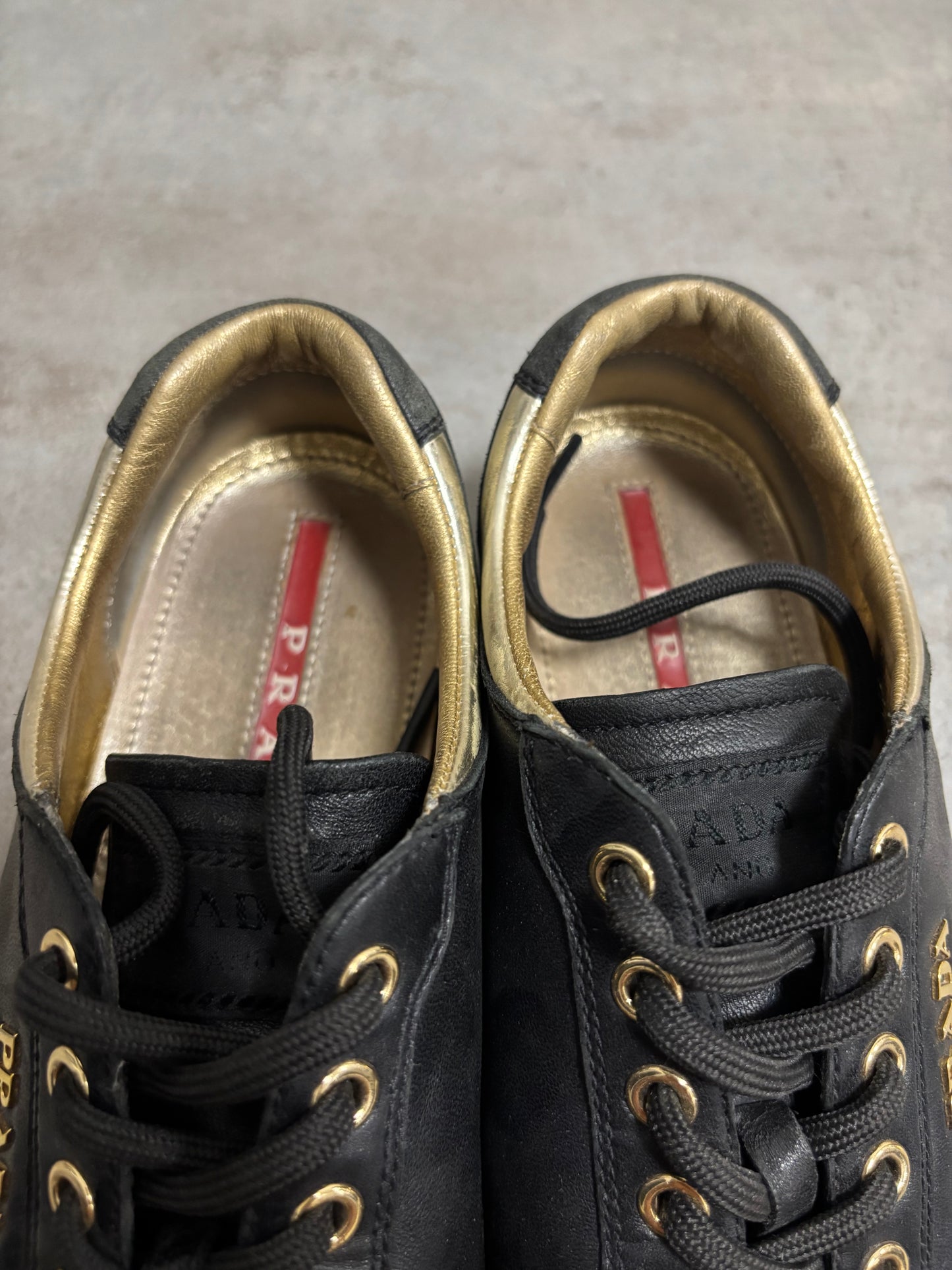 Zapatos Prada Logo 00s Vintage - 36