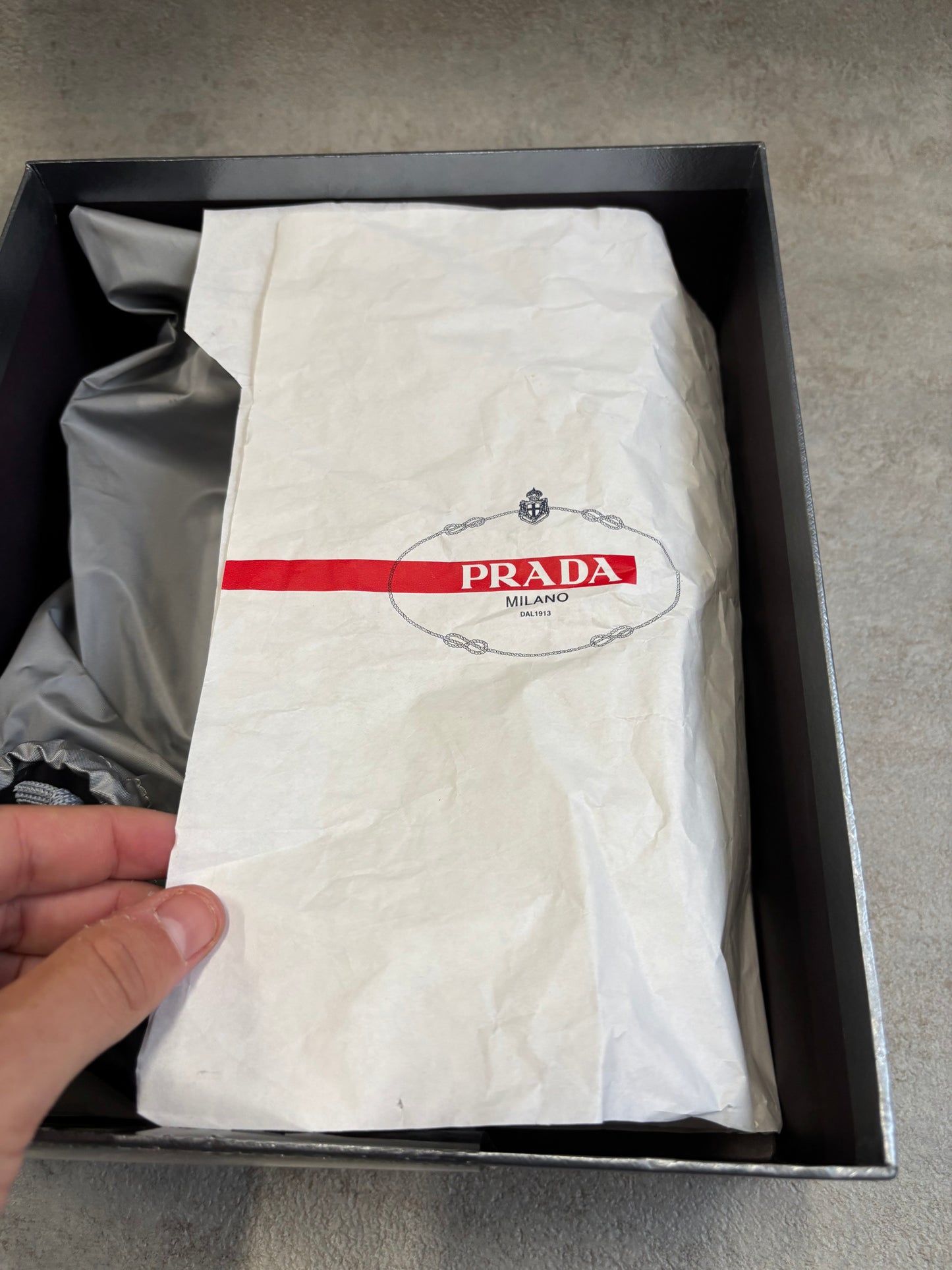 Zapatillas Charol Prada America’s Cup 00s Vintage + OG Case - 37,5