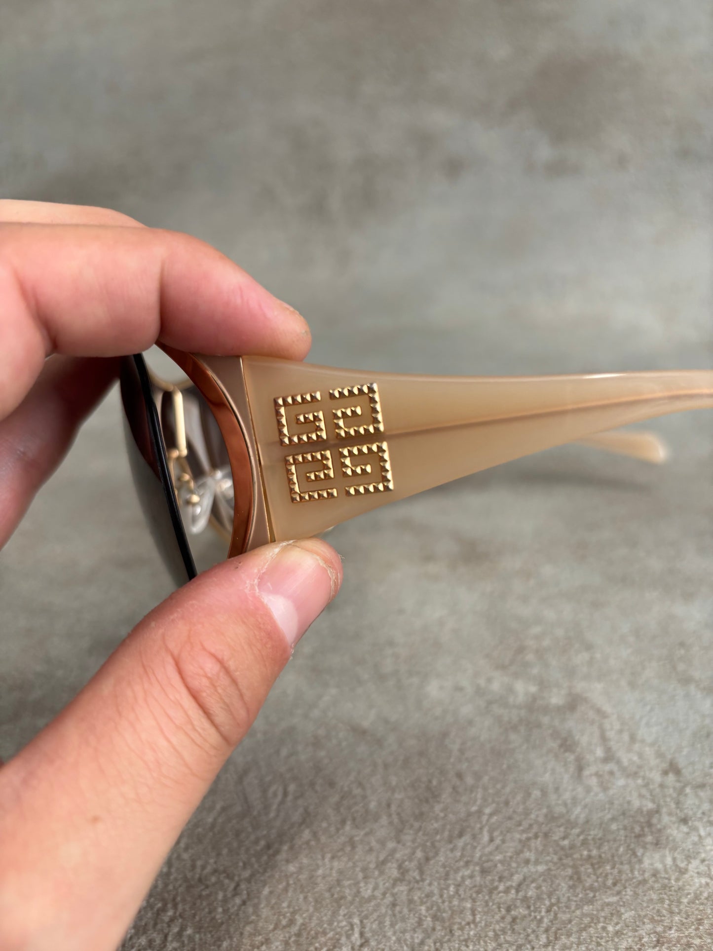 Gafas ‘Pantalla Grande’ Givenchy Y2K Vintage