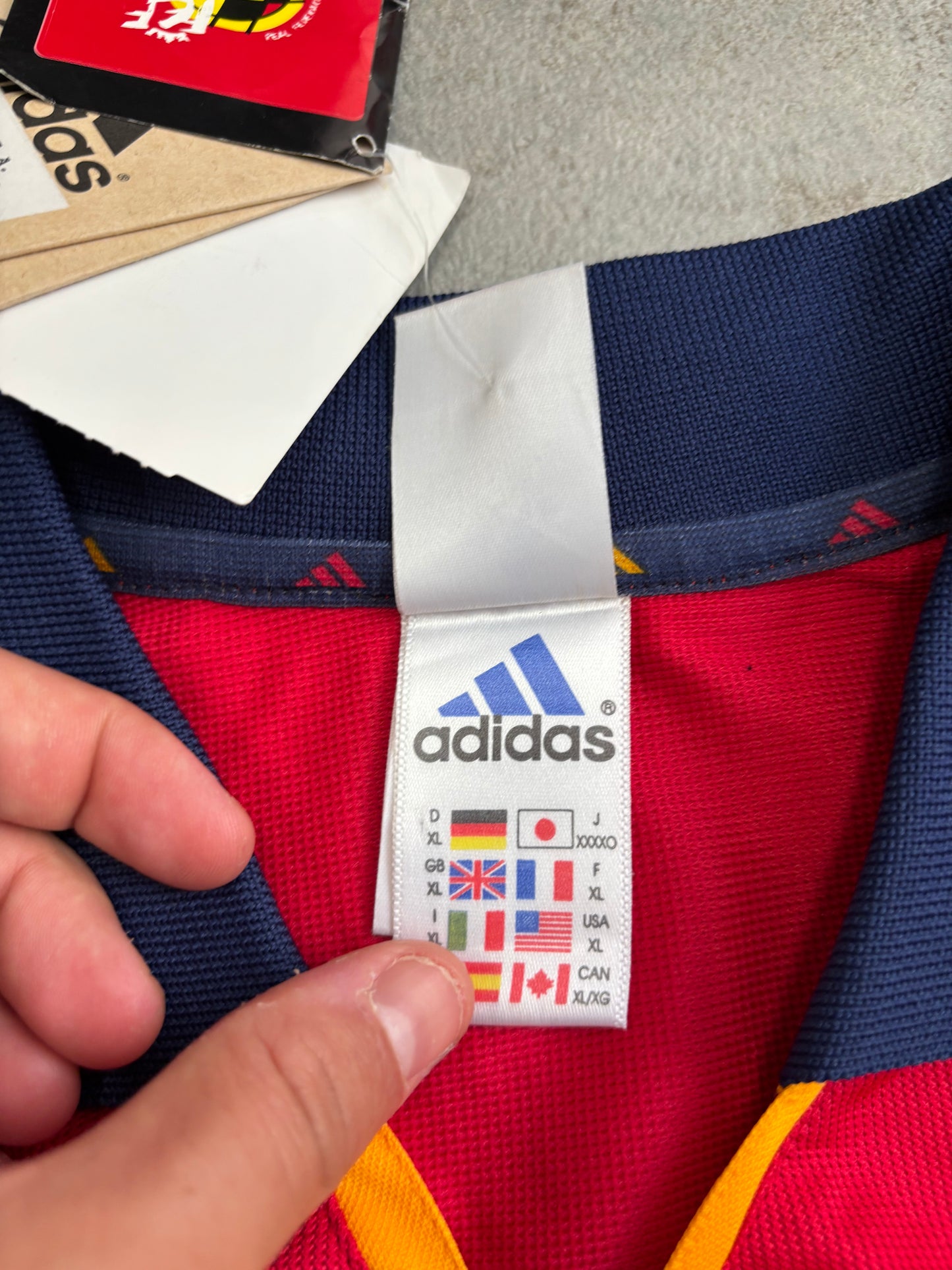 Camiseta ‘Deadstock’ Adidas España 2000/2002 Vintage - XL