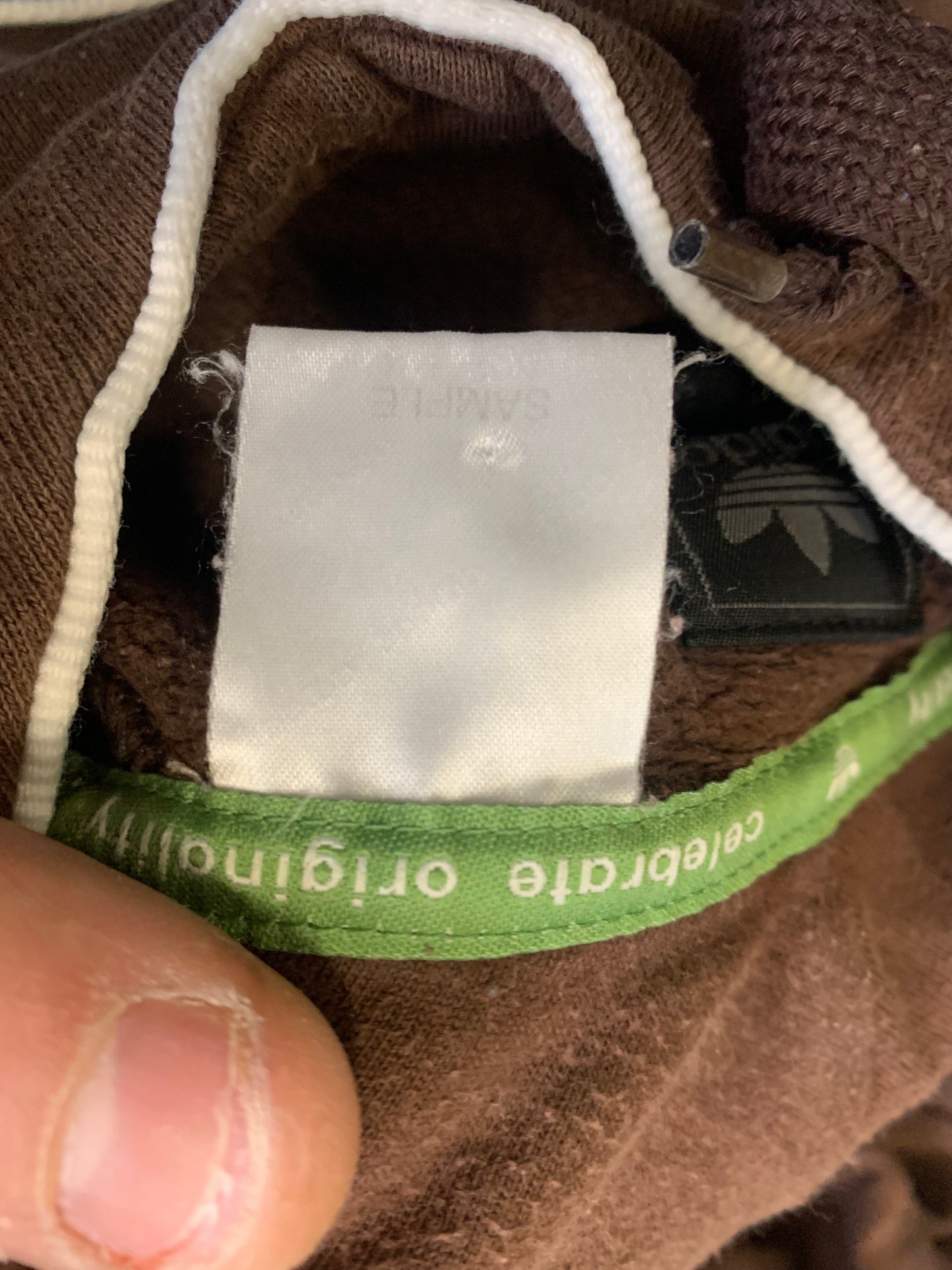 Sudadera Vintage Adidas 00’s SAMPLE - M