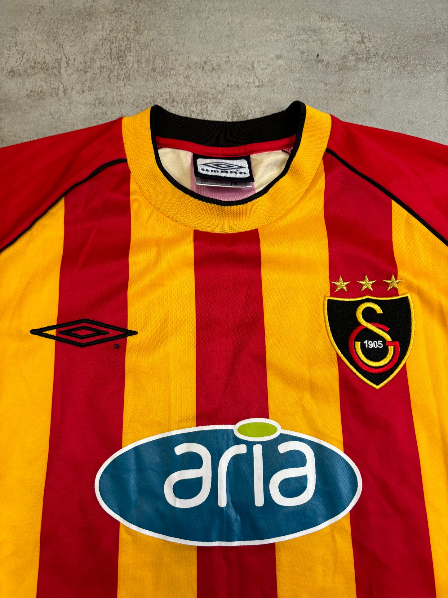 Camiseta Umbro Galatasaray 2002/03 Vintage - L