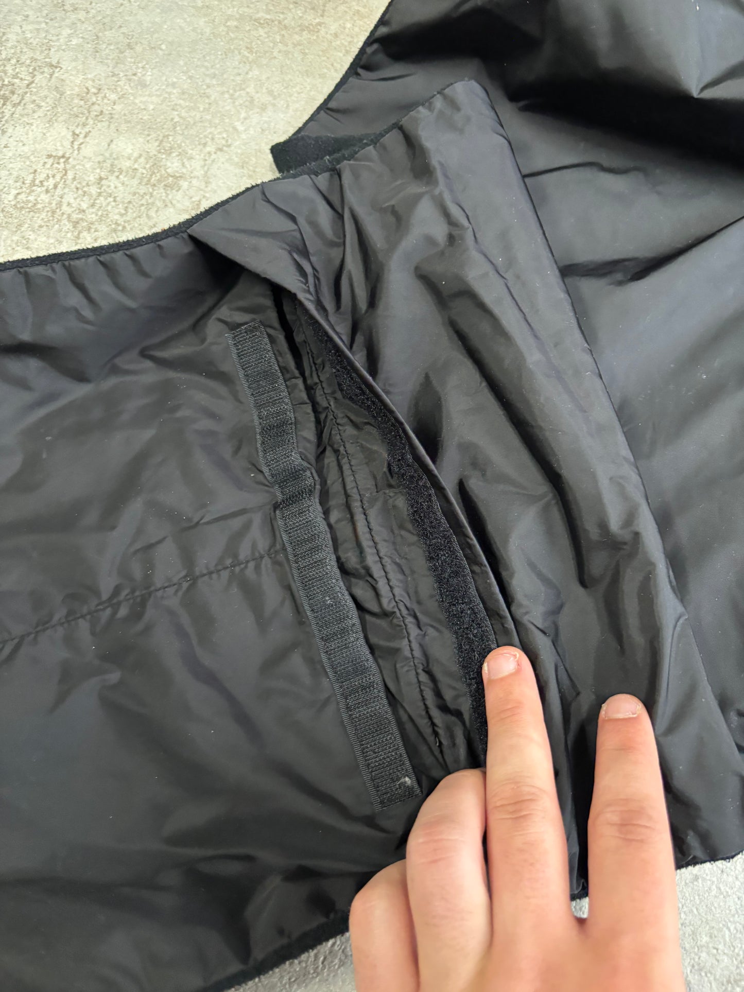 Bufanda Doble Textura Nylon Prada 00s Vintage