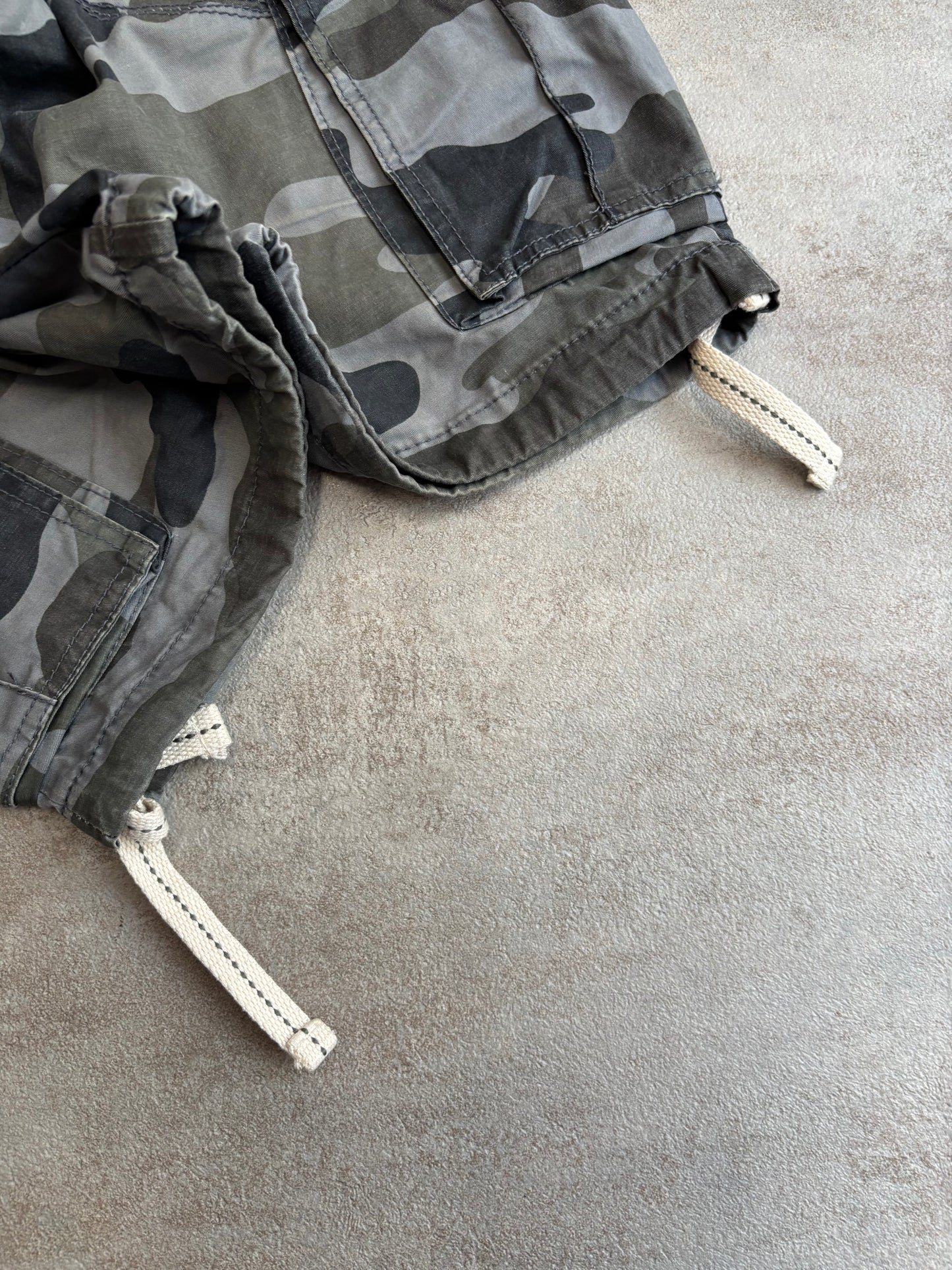 Short Camuflaje Flying Tiger Ajustable - L