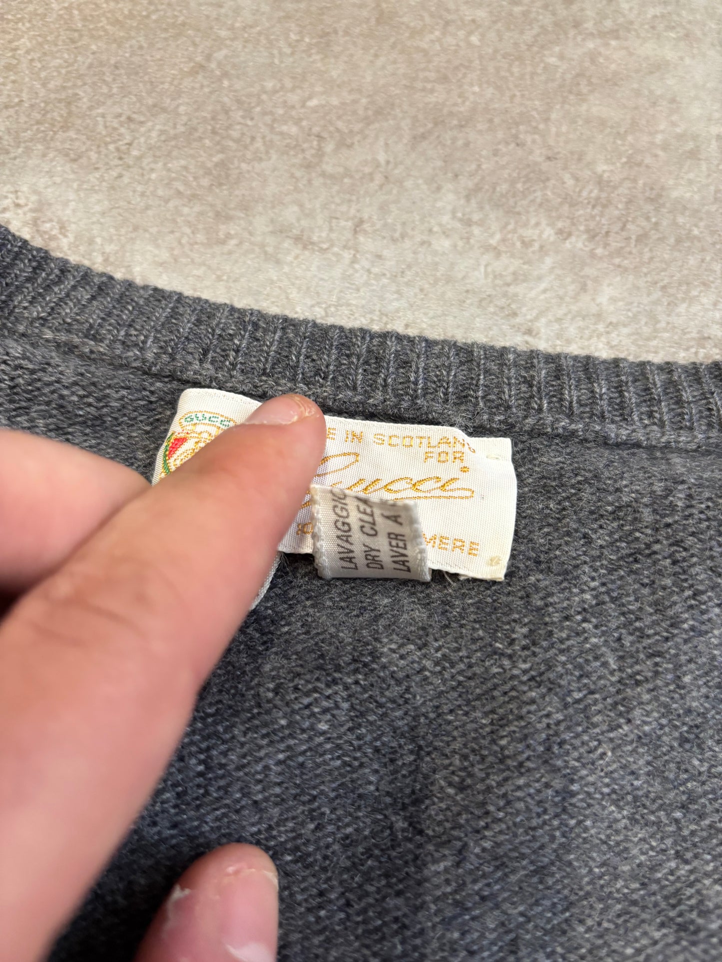 Jersey Cuello Pico Lana Gucci 80s Vintage - M