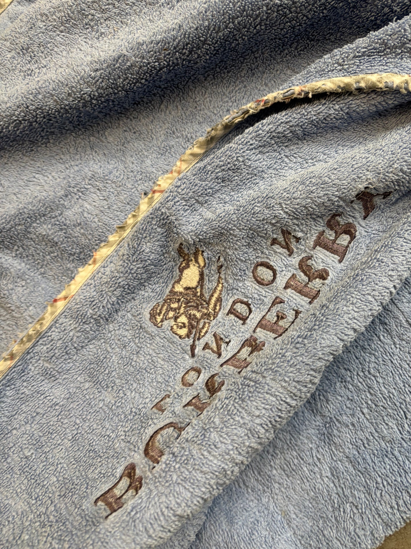 Toalla Burberry 00s ‘Logo Bordado’ Vintage