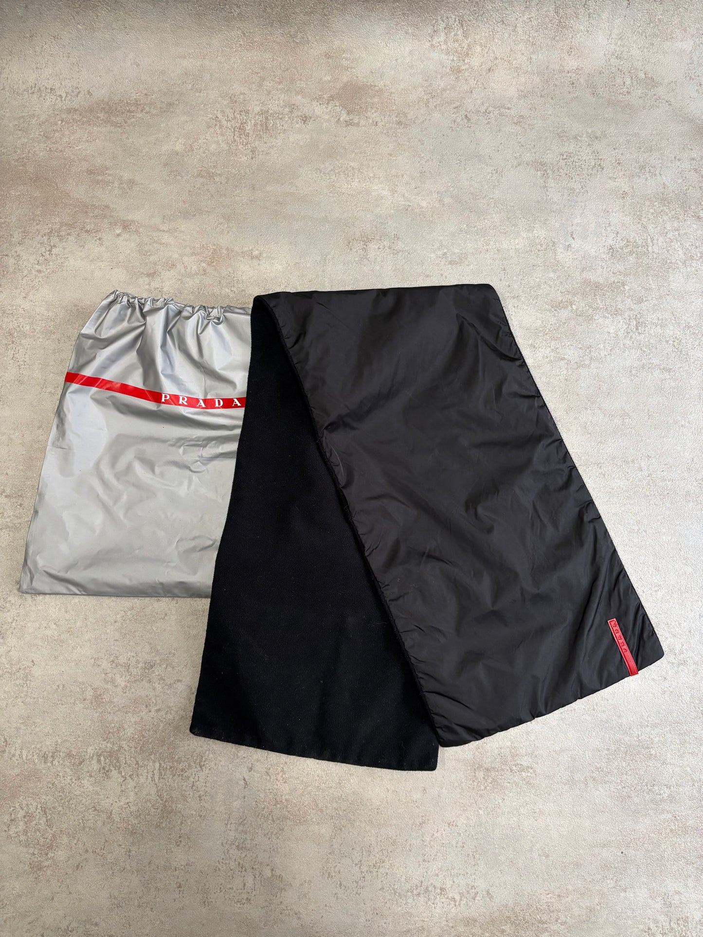 Bufanda Doble Textura Nylon Prada 00s Vintage