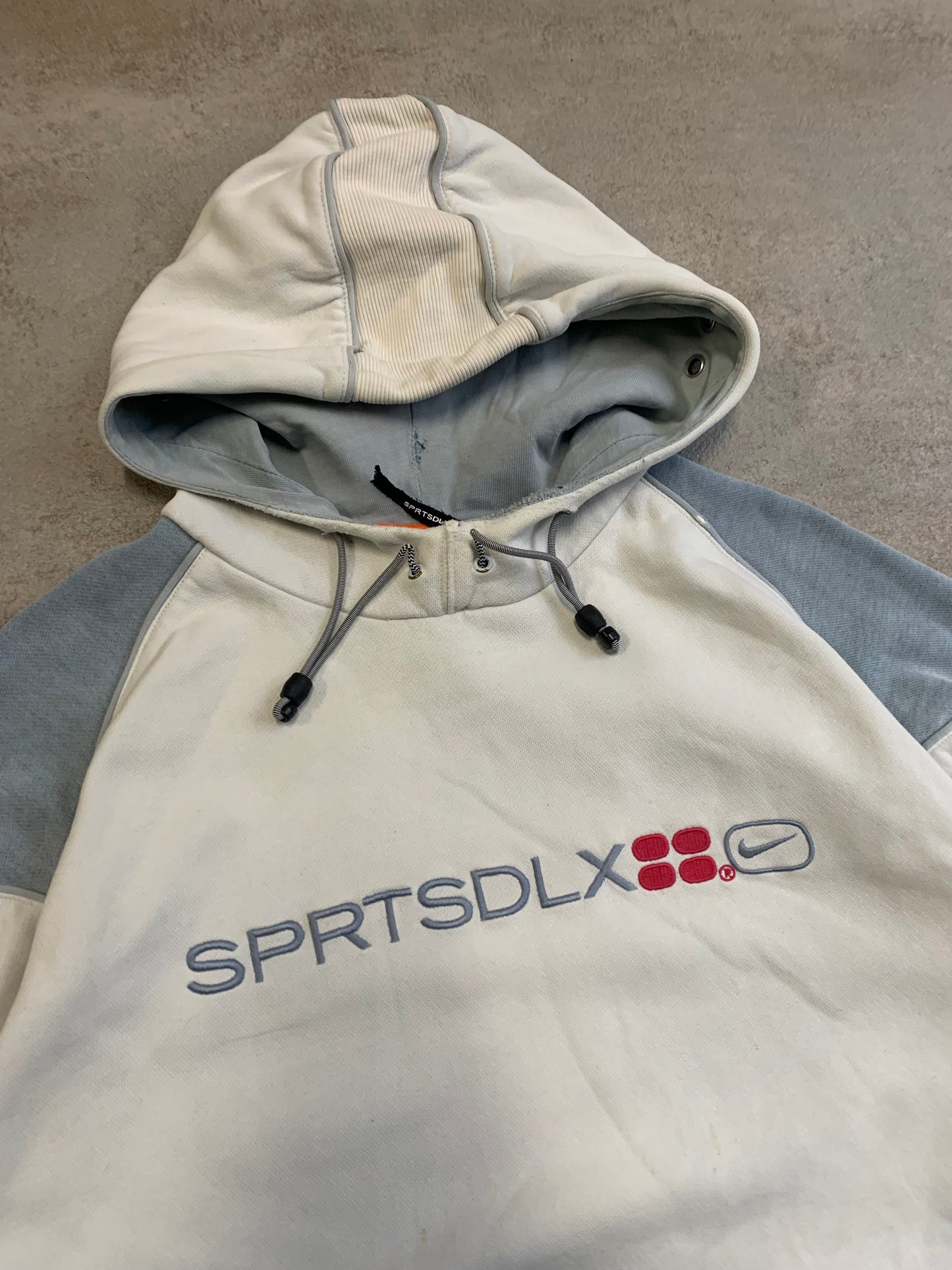 Sudadera Vintage Nike Sprtdlx 00’s - M