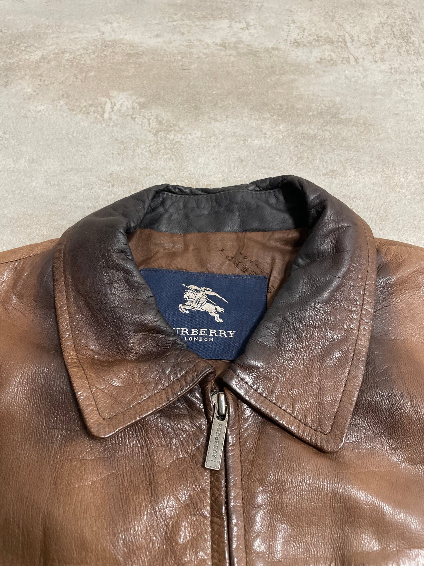 Chaqueta Piel Faded Burberry 00s Vintage - M