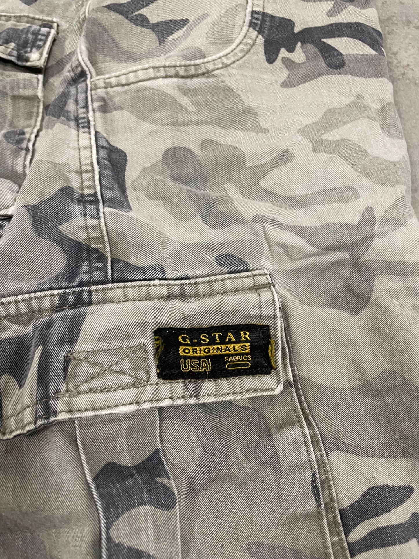 Shorts Camuflaje 3/4 Cargo G-Star 00s Vintage - L