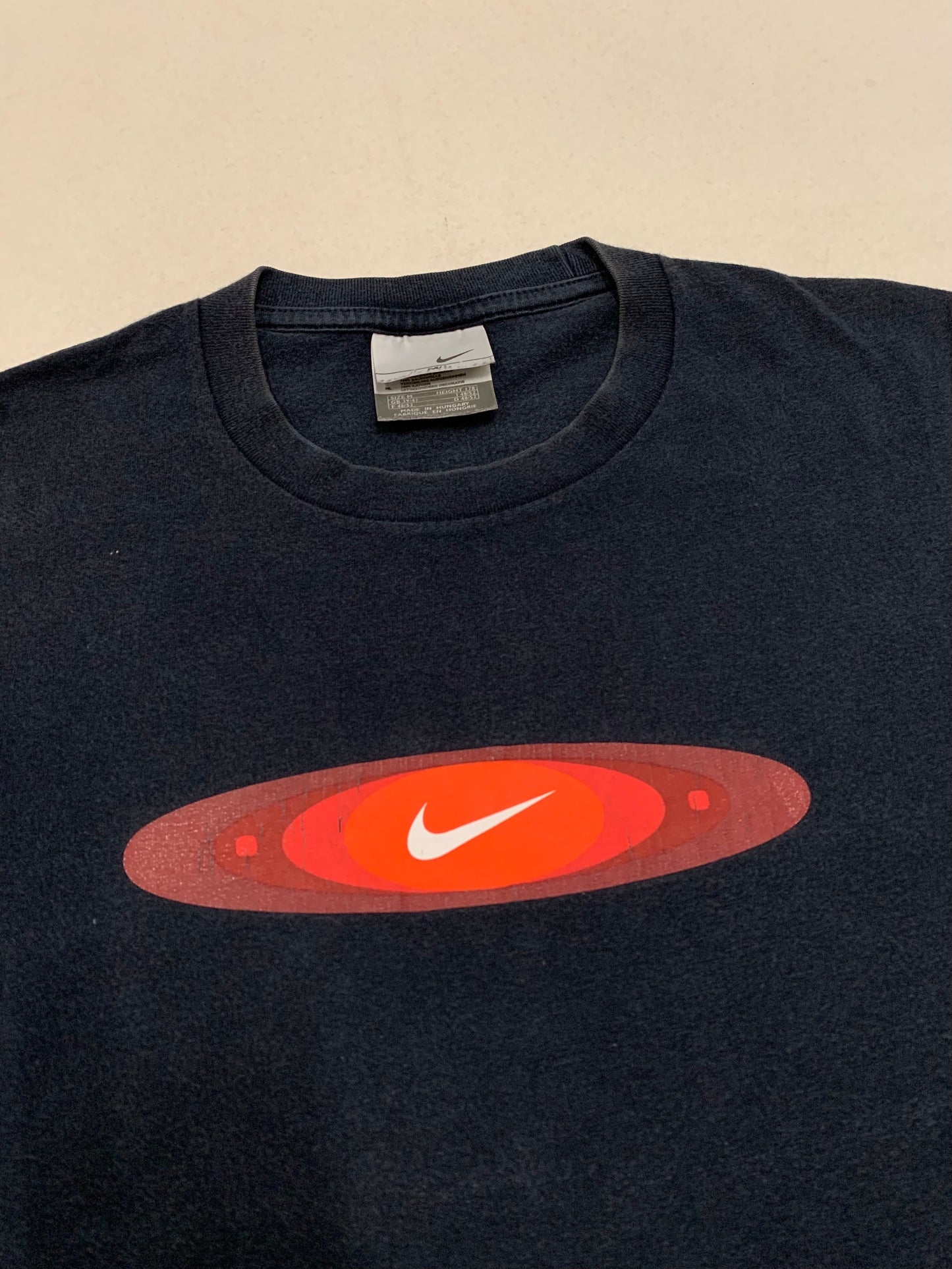 Camiseta Vintage Nike 00’s Rare Graphic - M