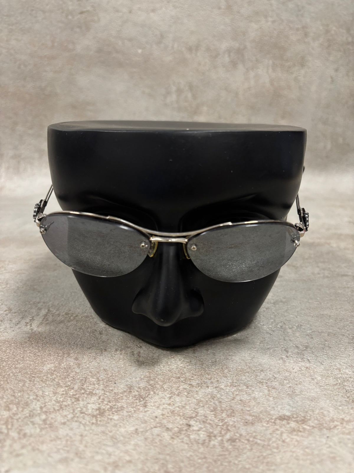 Gafas Ovaladas ‘Drag Pipe IV Shiny Black’ Metálicas Chrome Hearts