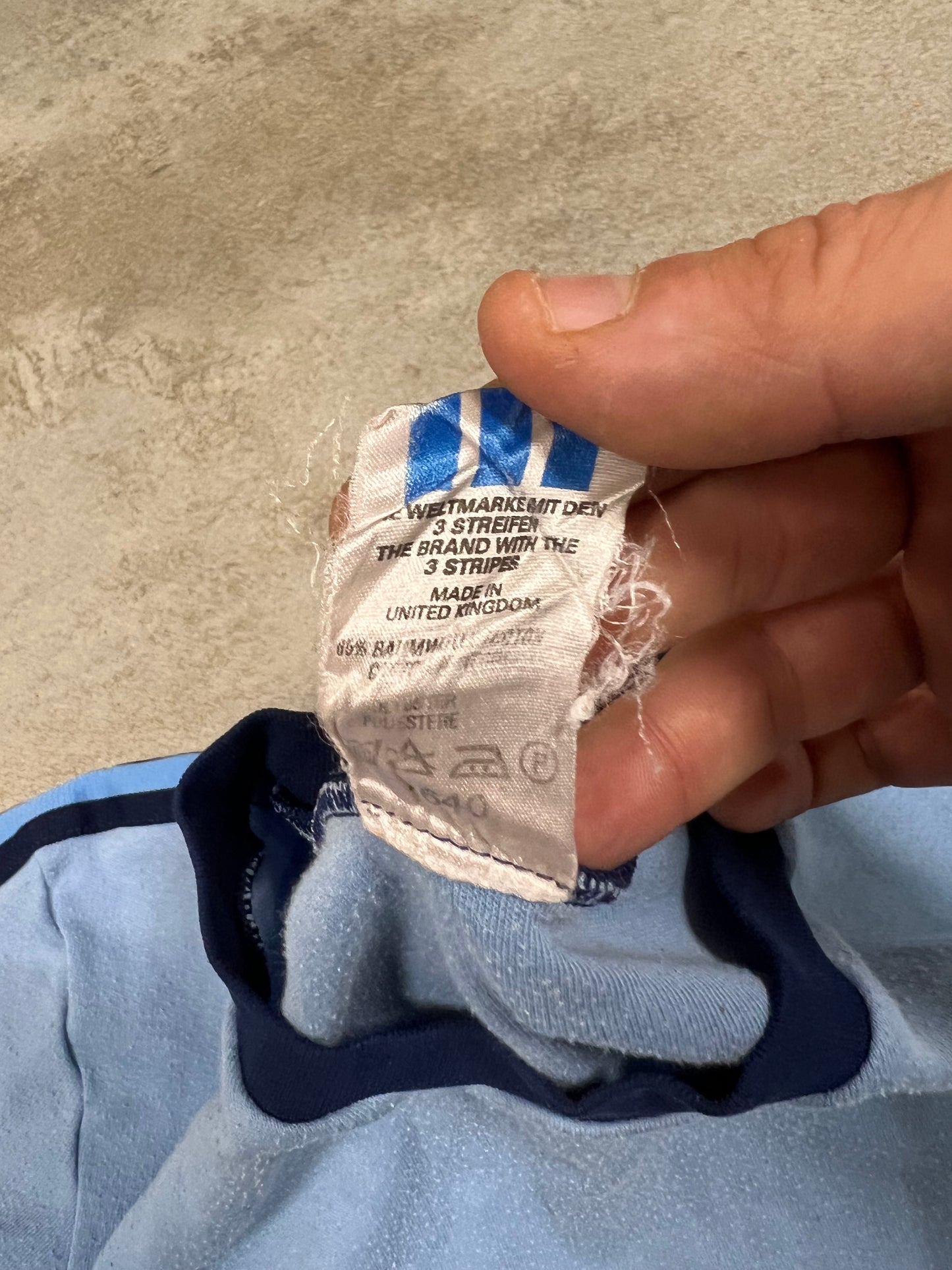 Camiseta Vintage Adidas 80’s -S