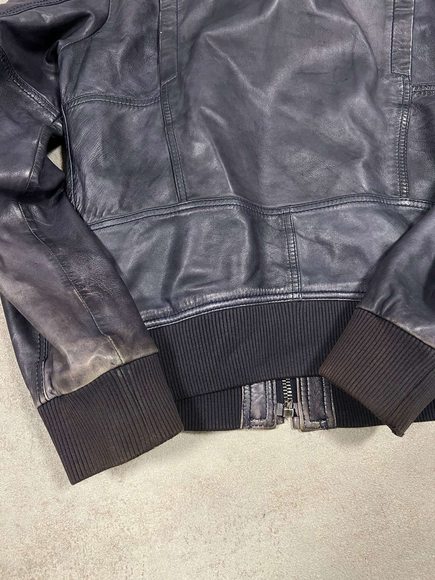 Chaqueta Cuero Ajustada Vintage Dolce & Gabbana 00’s - M