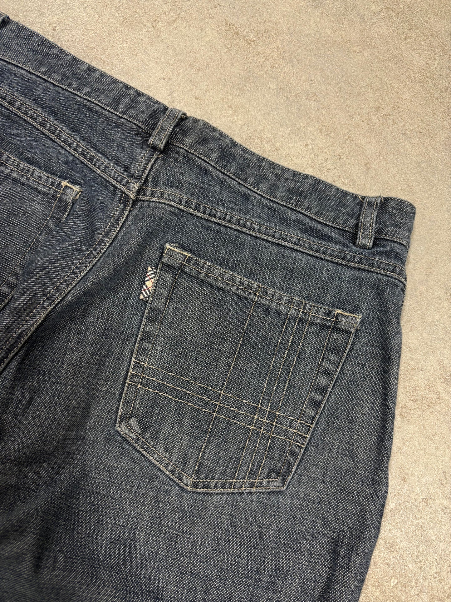 Pantalones Vaqueros Flared Burberry Sport 00s Vintage - M