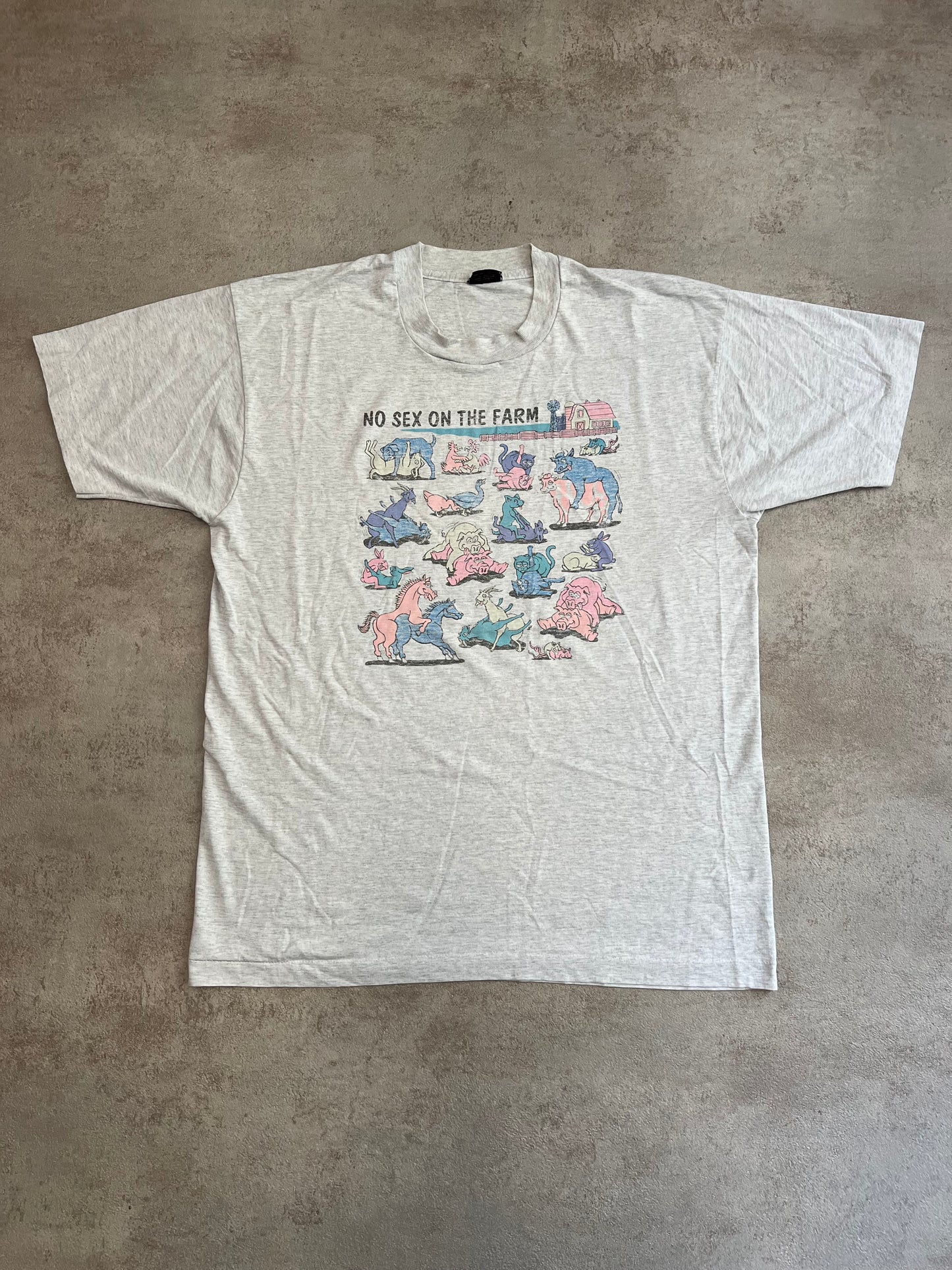 Camiseta Gráfica Vintage Fruit Of The Loom ‘Sex on the farm’ 90’s - L