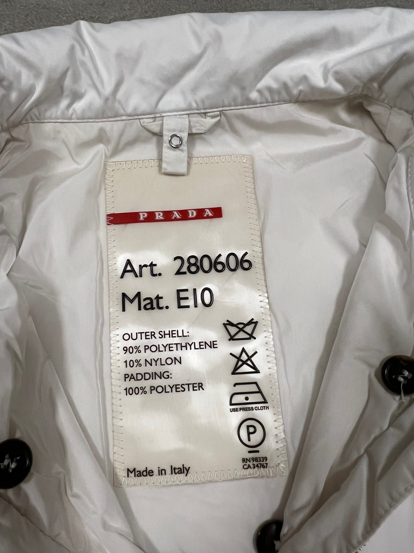 Chaqueta Nylon Vintage Prada 2000 - M