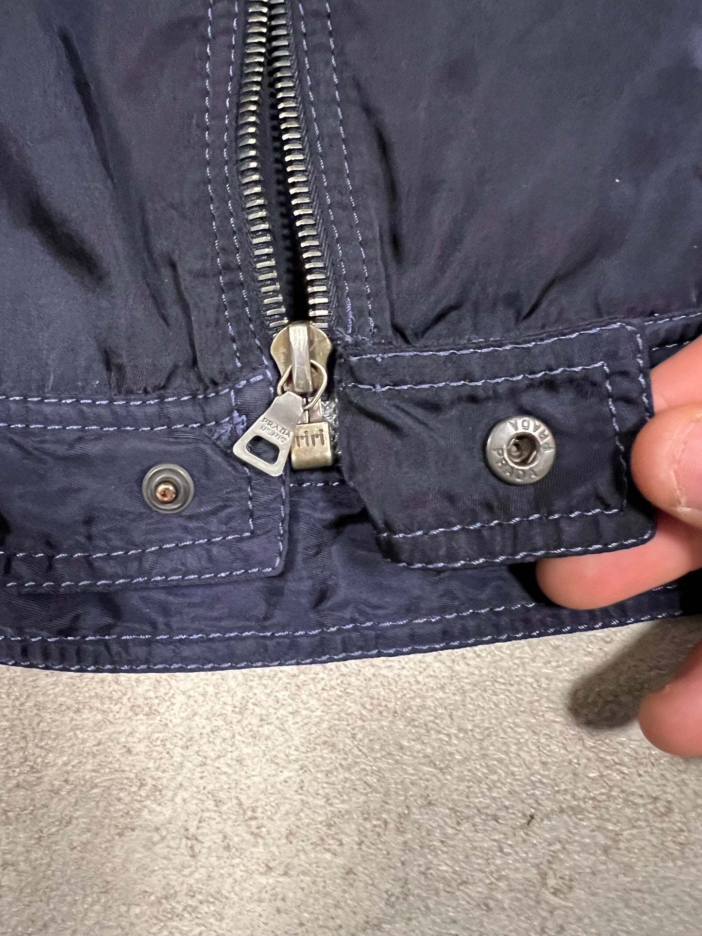 Chaqueta Nylon ‘Iridiscente’ Vintage Prada 2000 - M