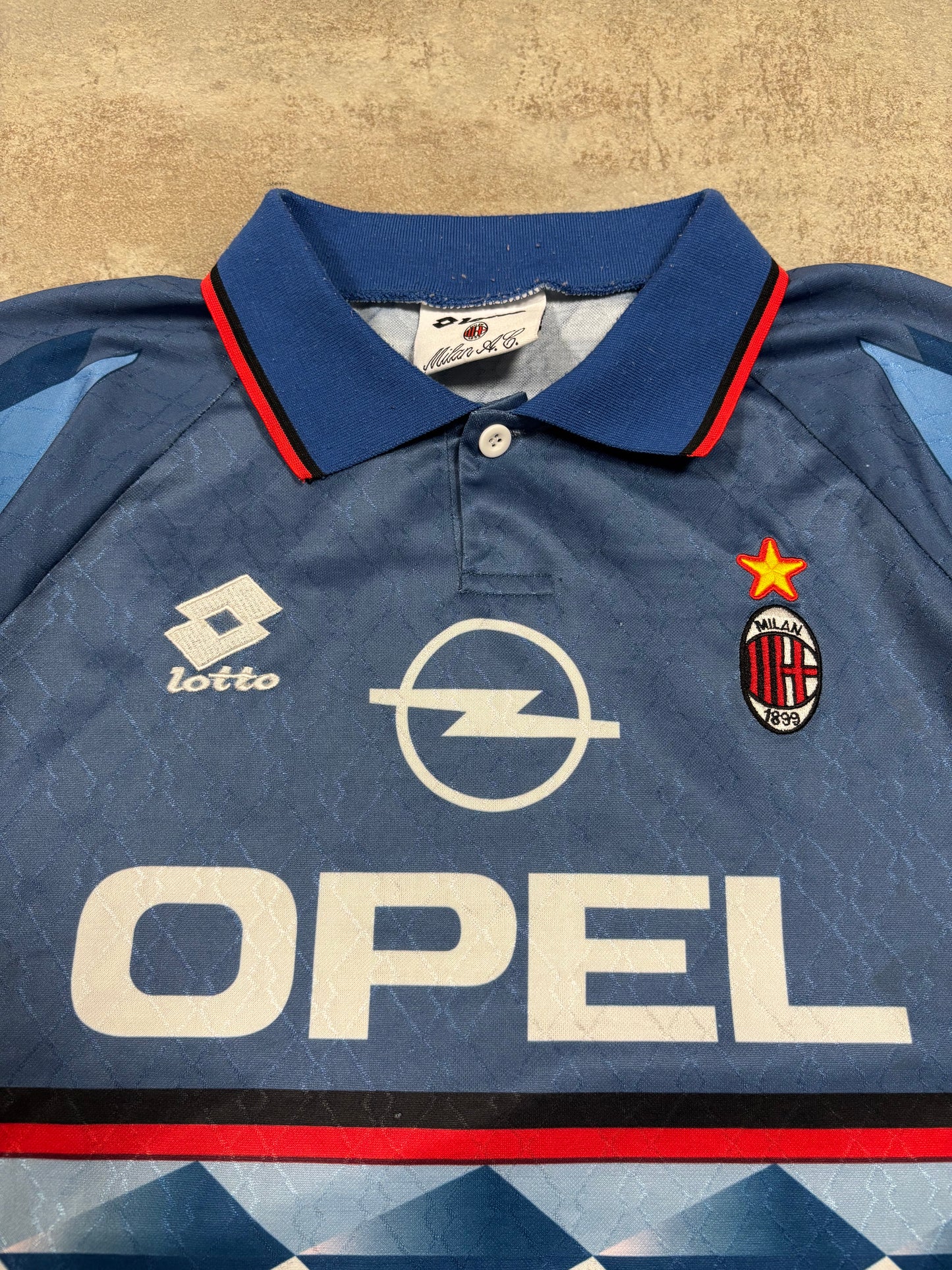 Camiseta 4 Equipación Lotto A.C Milán ‘Baggio 18’ 1995/96 Vintage - M