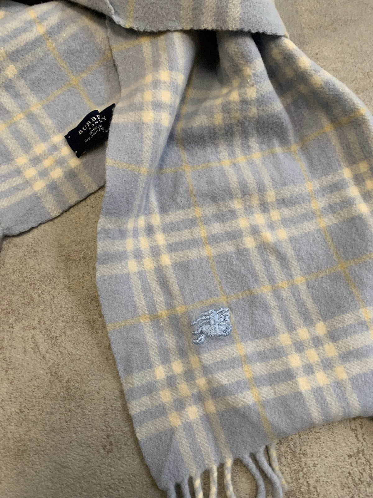 Bufanda Vintage Burberry Light Blue Nova Check 90’s