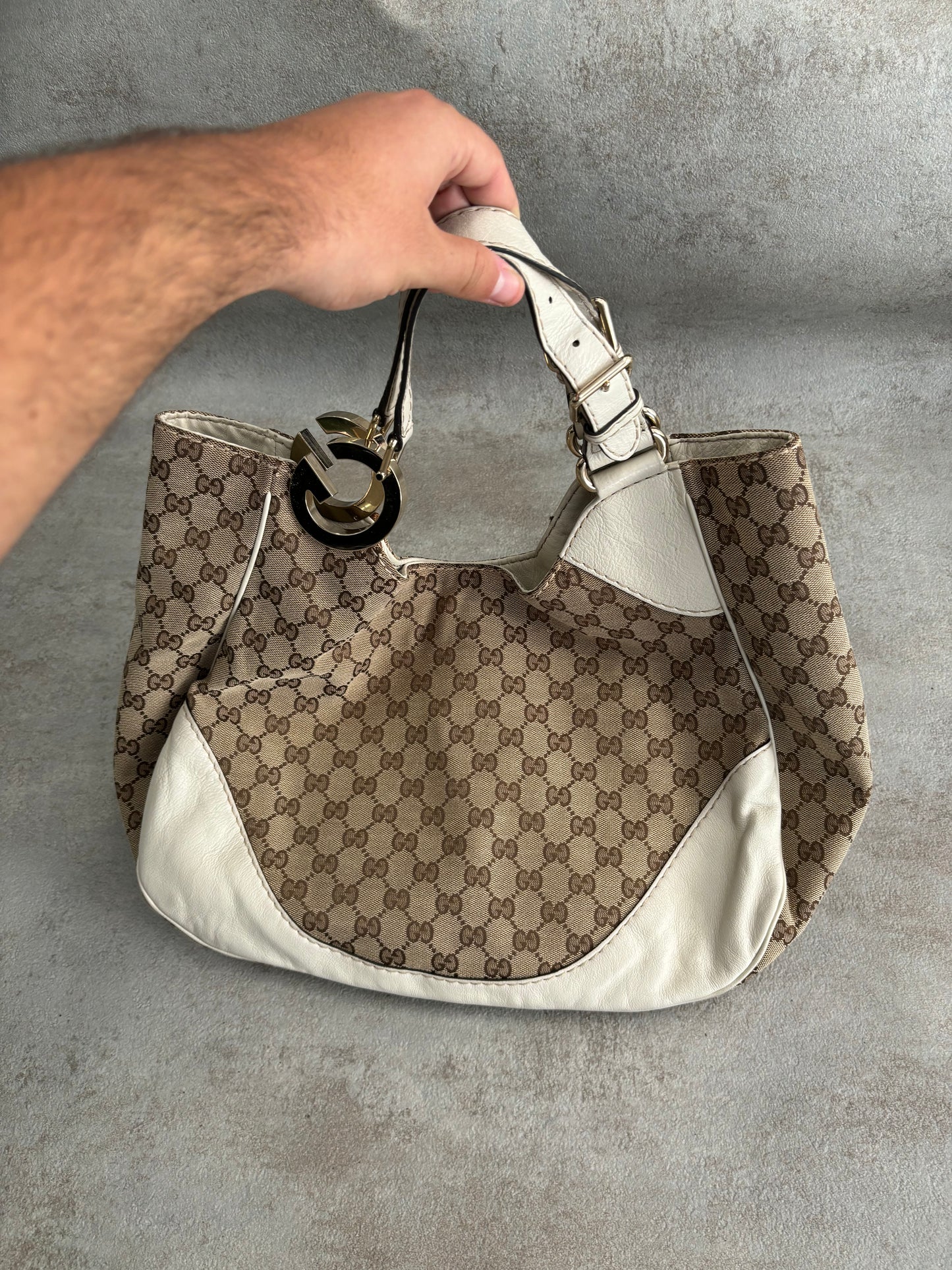 Bolso Gucci Charlotte Monogram 00s Vintage