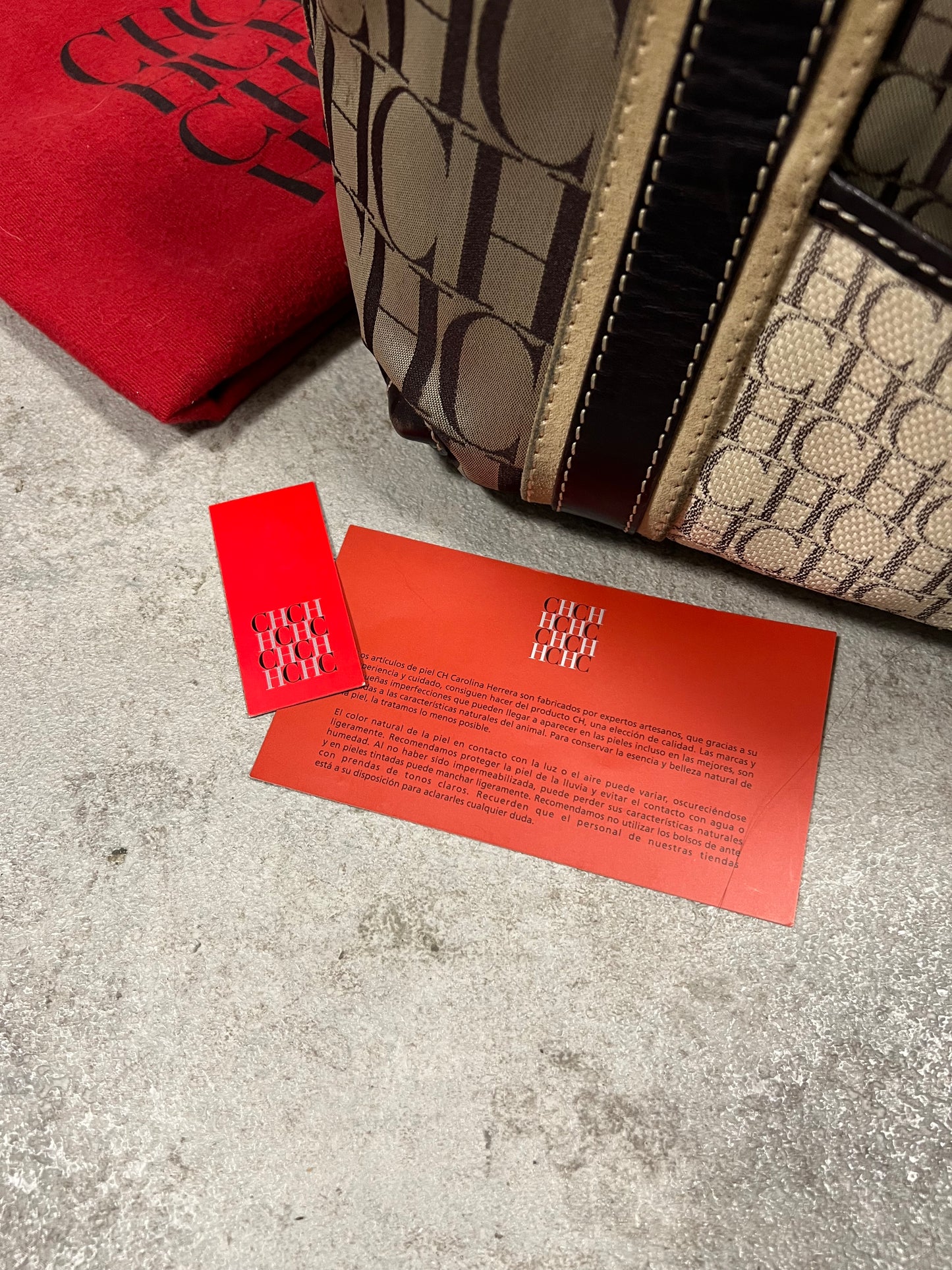 Bolso Tela Convertible Vintage Carolina Herrera 00’s Deadstock