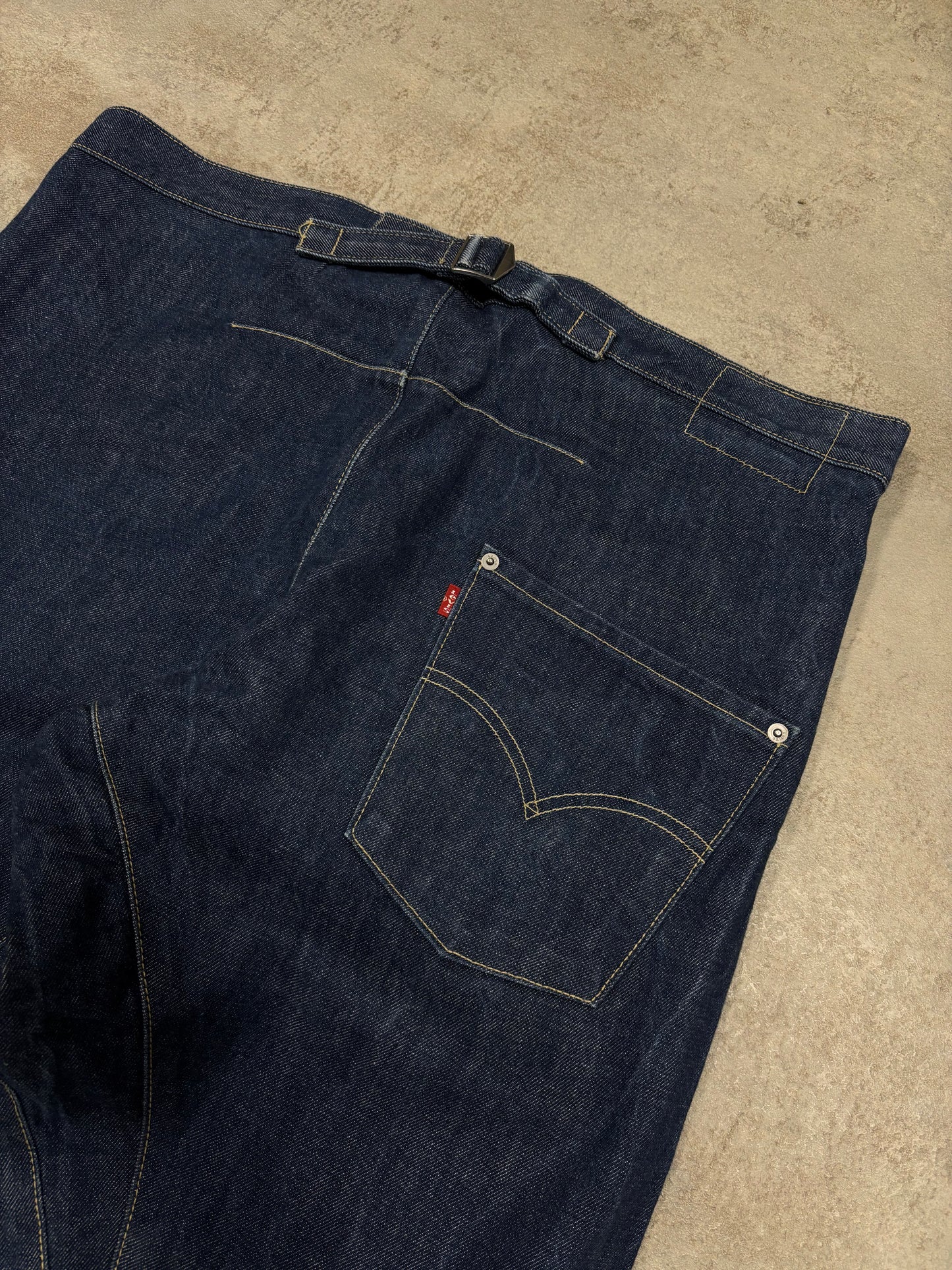 Pantalones Asimétricos Levi’s Engineered 00s Vintage - XL