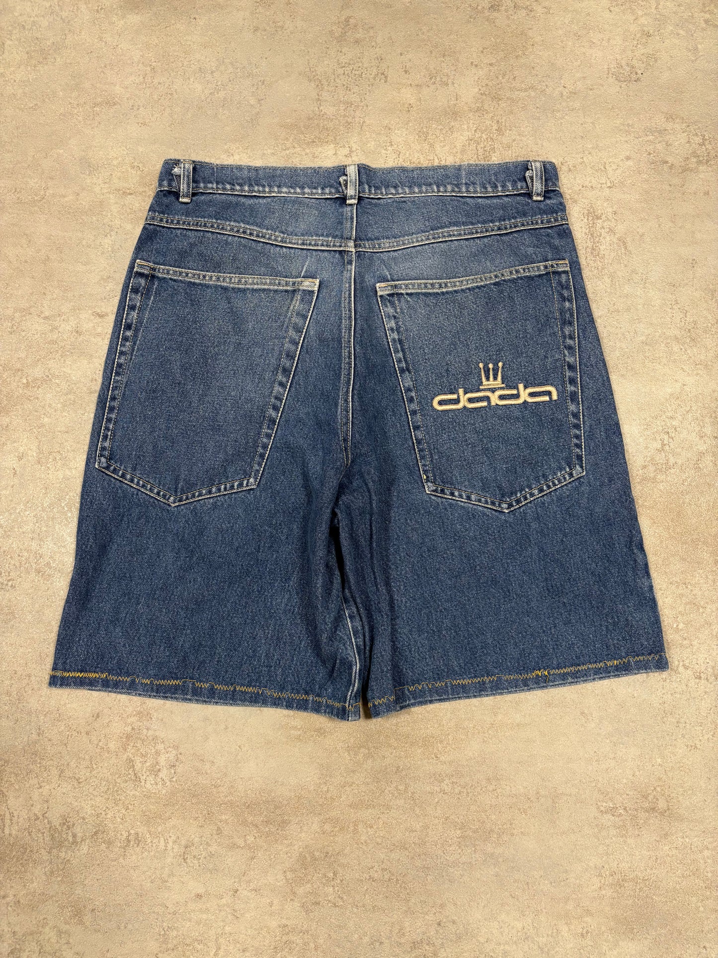 Shorts 3/4 Piratas Dada 00s Vintage - L