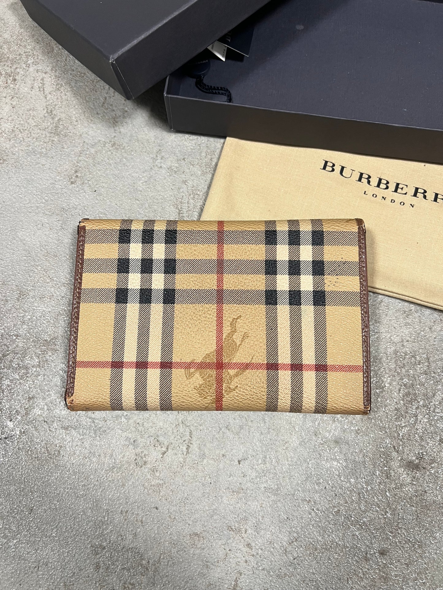 Cartera Piel Vintage Burberry Nova Check 00’s