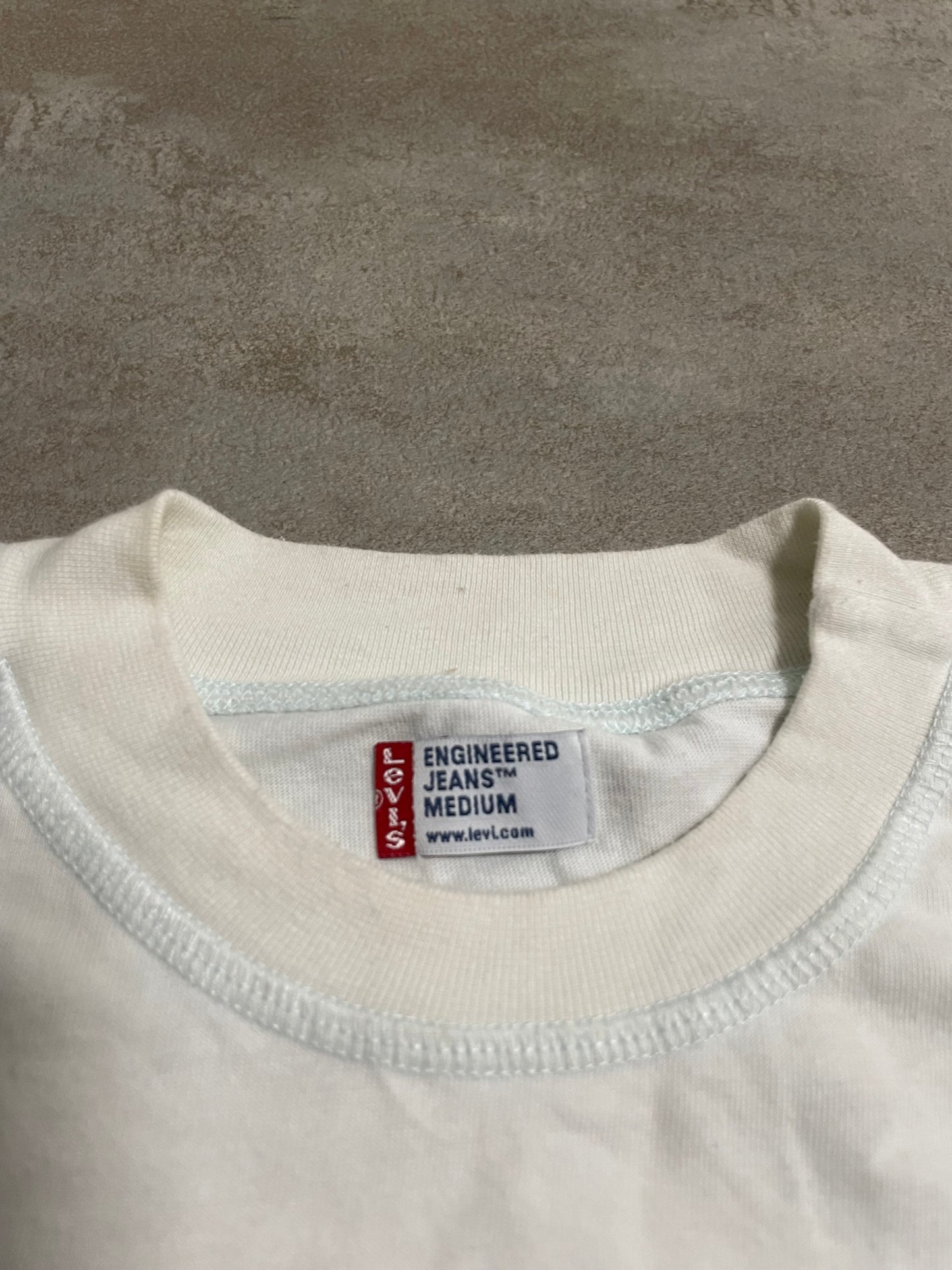 Camiseta Levi’s Engineered 00s Vintage - M