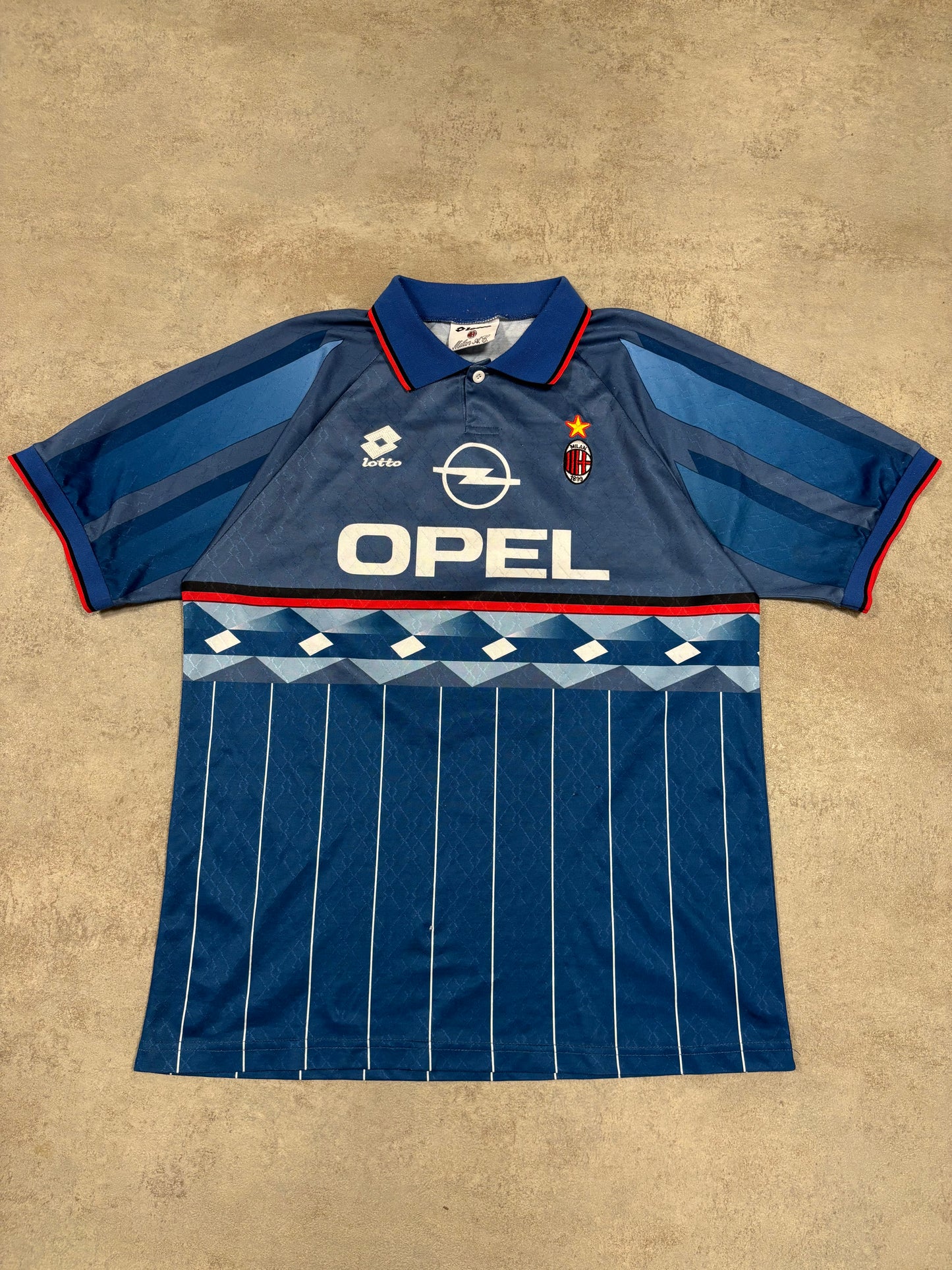 Camiseta 4 Equipación Lotto A.C Milán ‘Baggio 18’ 1995/96 Vintage - M